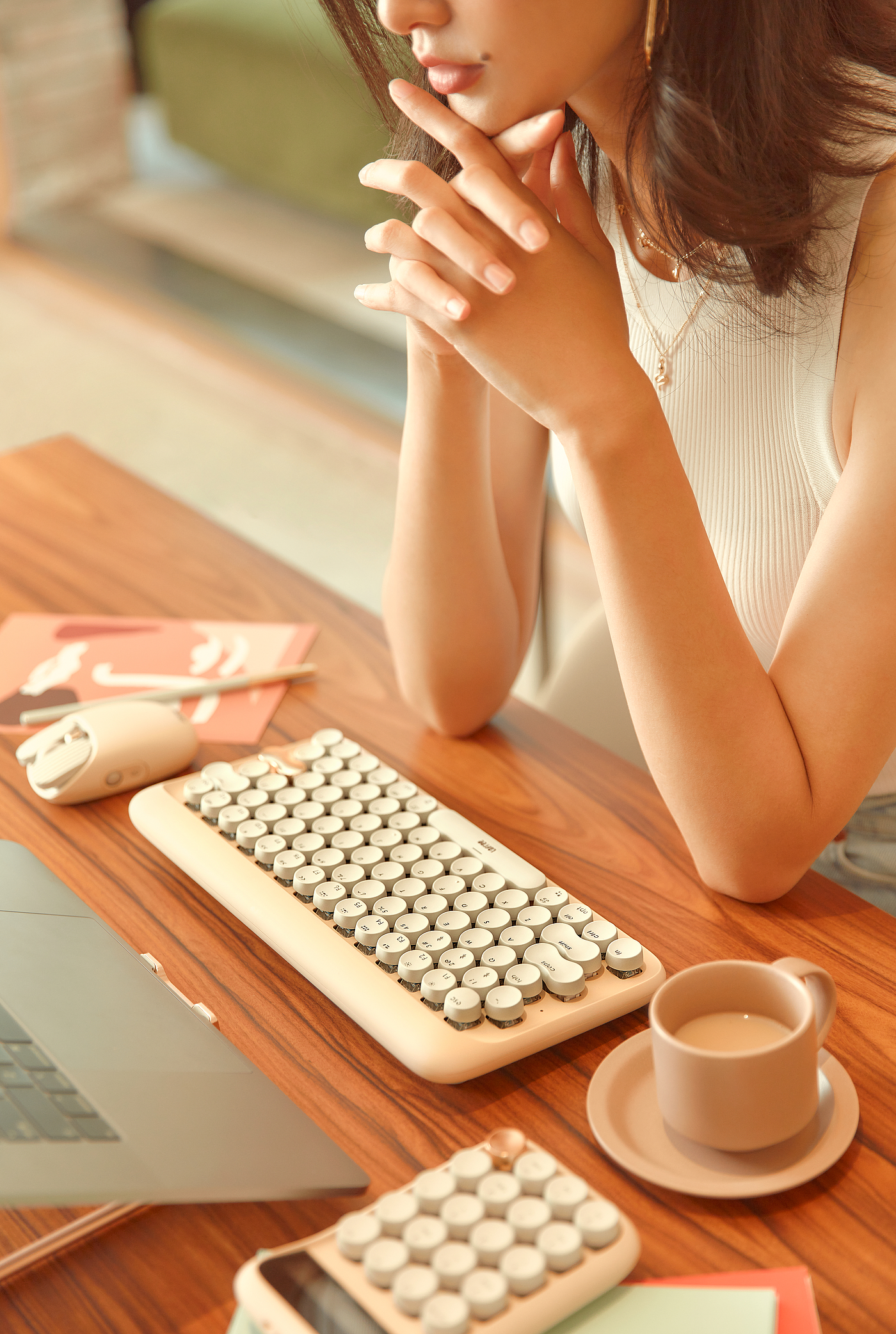 product design，Office products，Lofree Lofi，LOFI，Dot Keyboard，Mechanical keyboard，Atmosphere sense，Bloom，