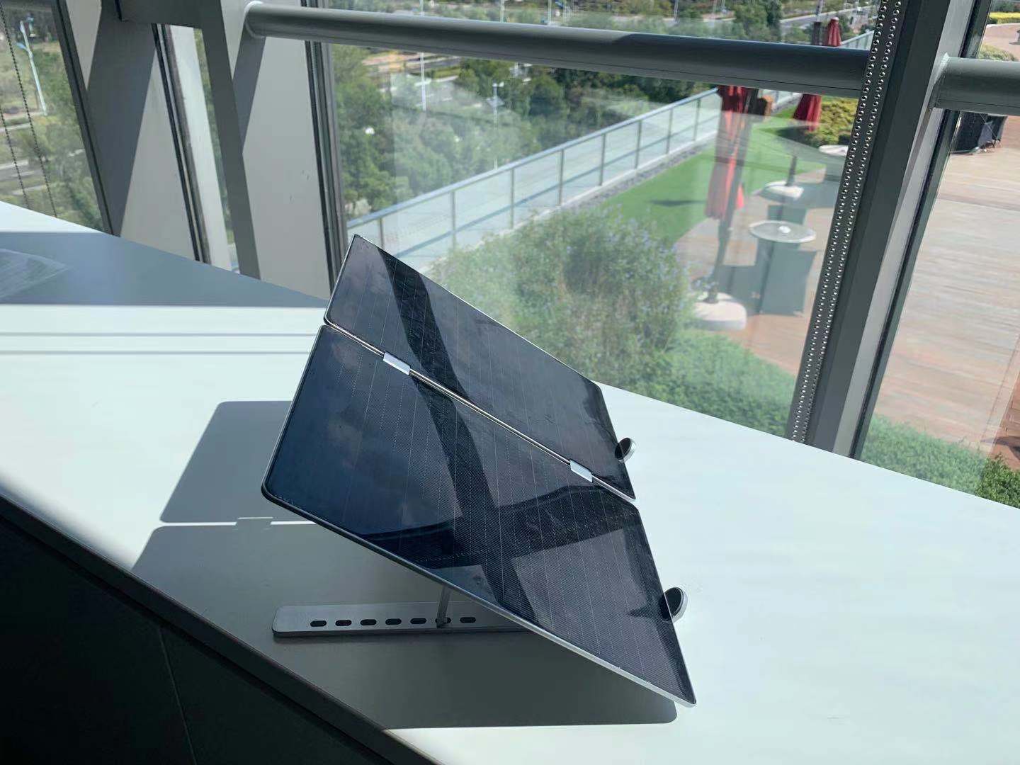 new energy，photovoltaic，outdoors，