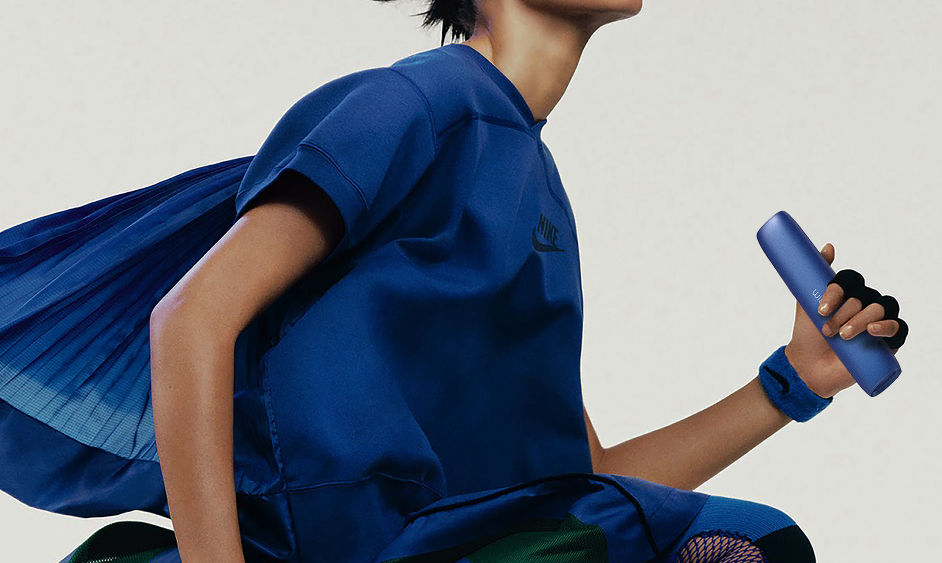 with，Intelligent baton，product design，black，