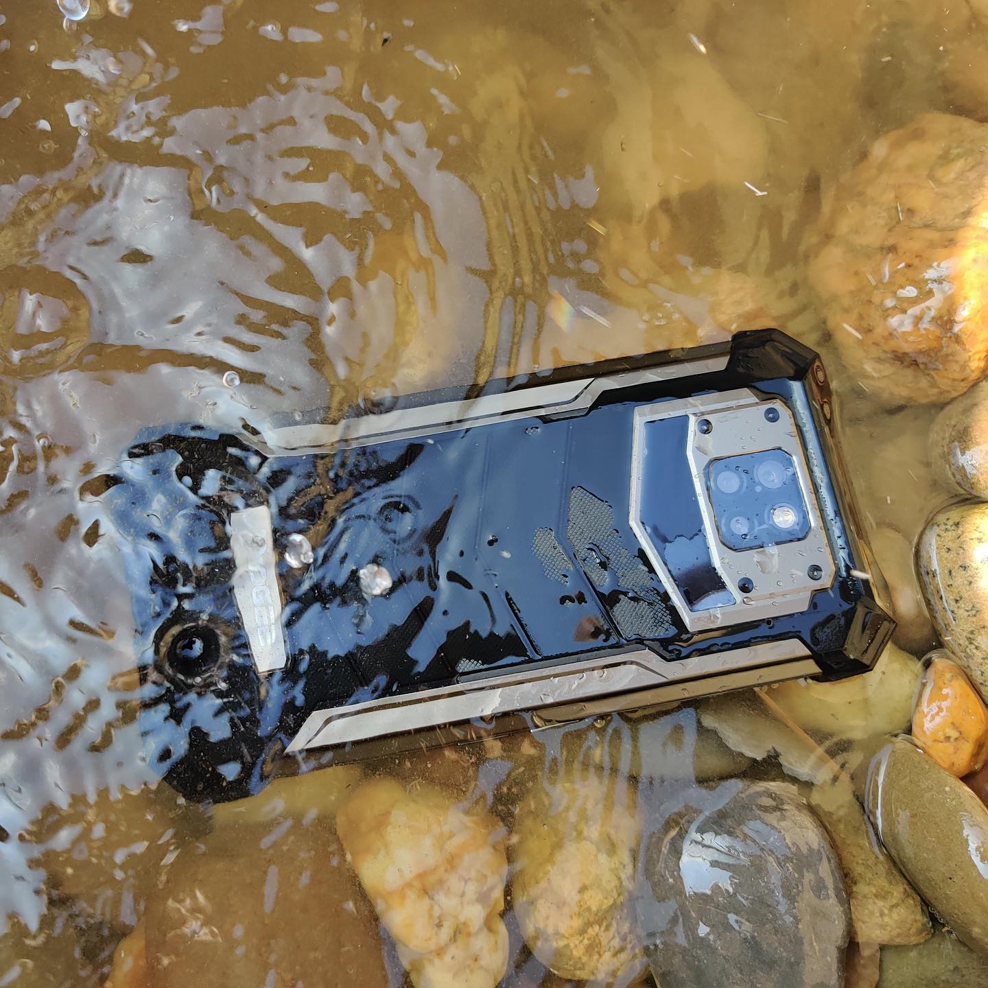 Outdoor mobile phone，Three prevention mobile phone，Mecha，Superhero Movie，