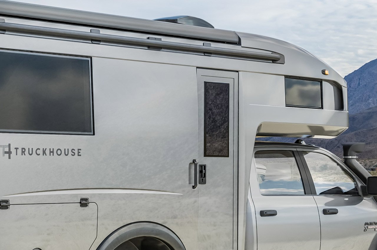 truck，truck，Campervan，Campervan，vehicle，vehicle，vehicle，vehicle，BCR，BCR，carbon fibre，carbon fibre，