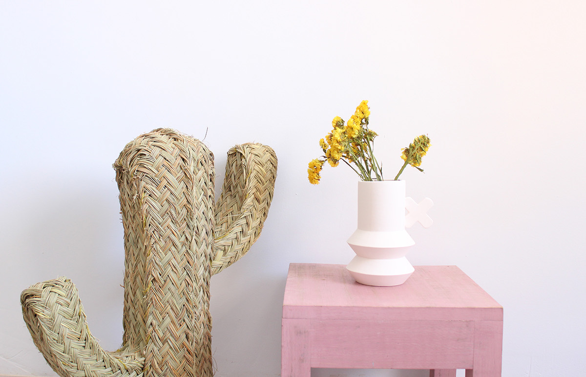 Rosa Arenas，Geo vase，handicraft，