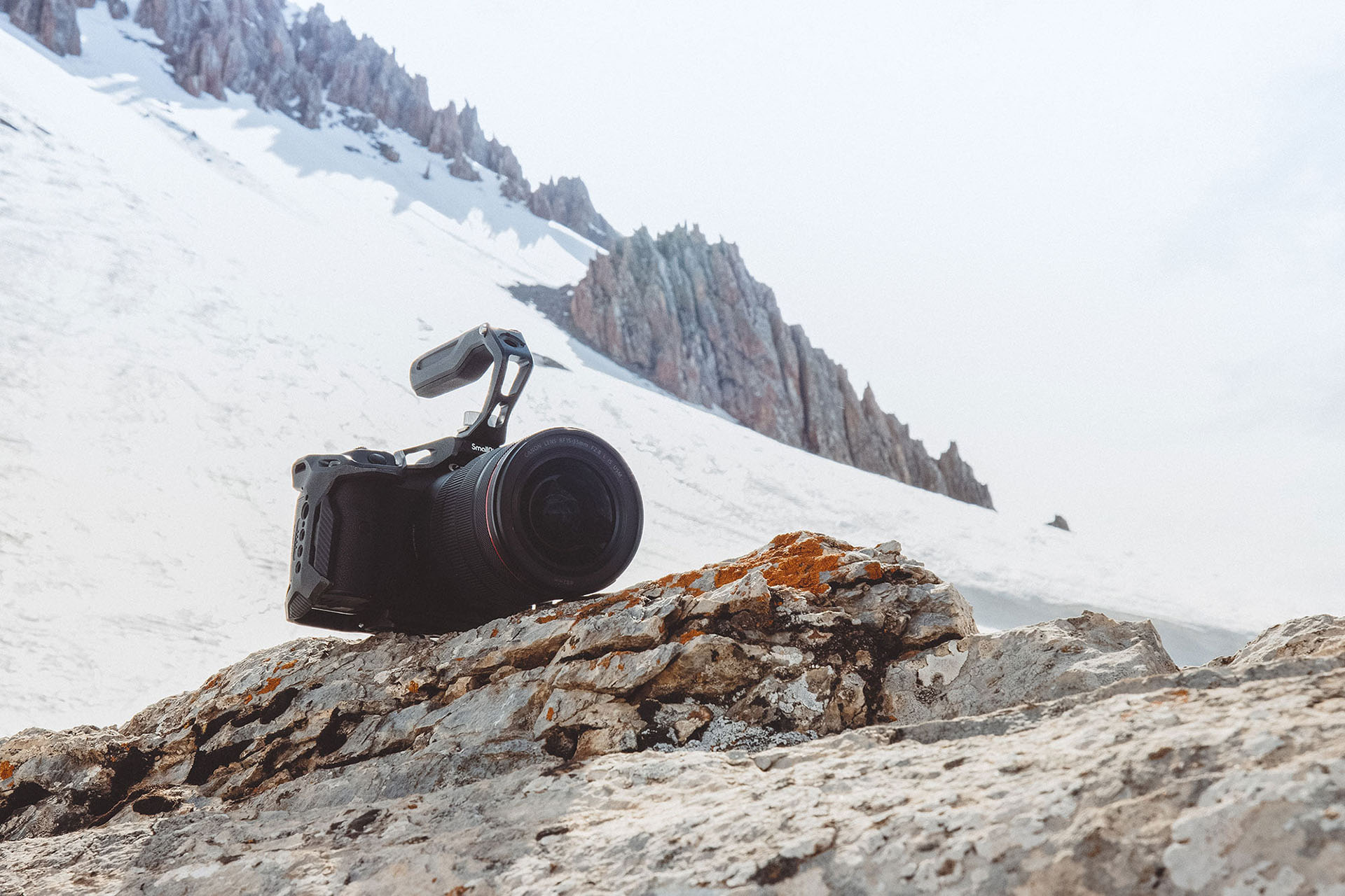 Rabbit Cage Camera，Canon Canon，SLR camera，Black Mamba，Black Mamba，narrow，Canon E0S R5C/R6，