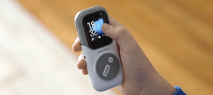Children's smart wear，Children's Watch，Children's mobile phone，Desktop robot，Child Location Communicator，Modular design，