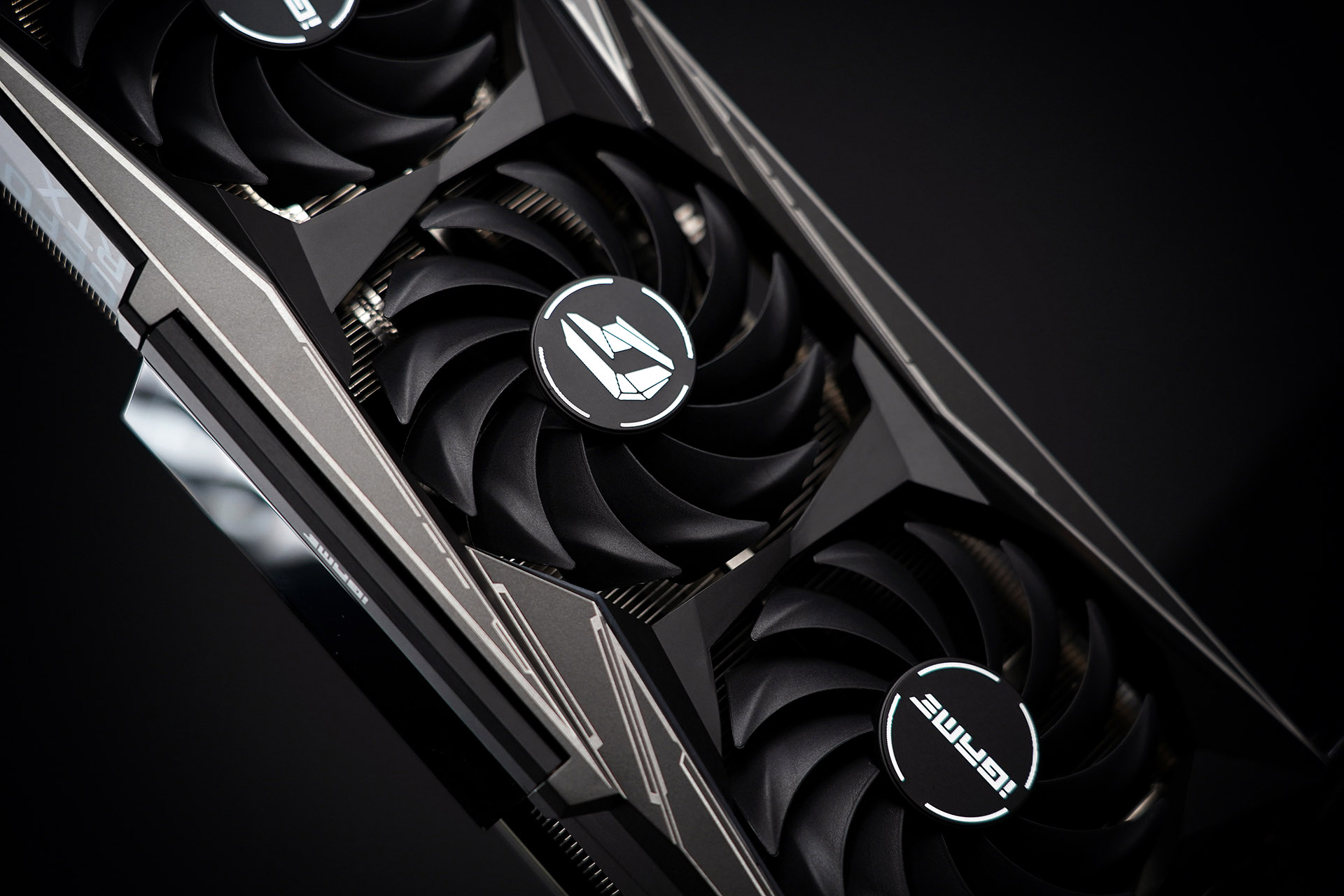 NVIDIA，3090，Seven Rainbows Vulcan，iGame Vulcan，