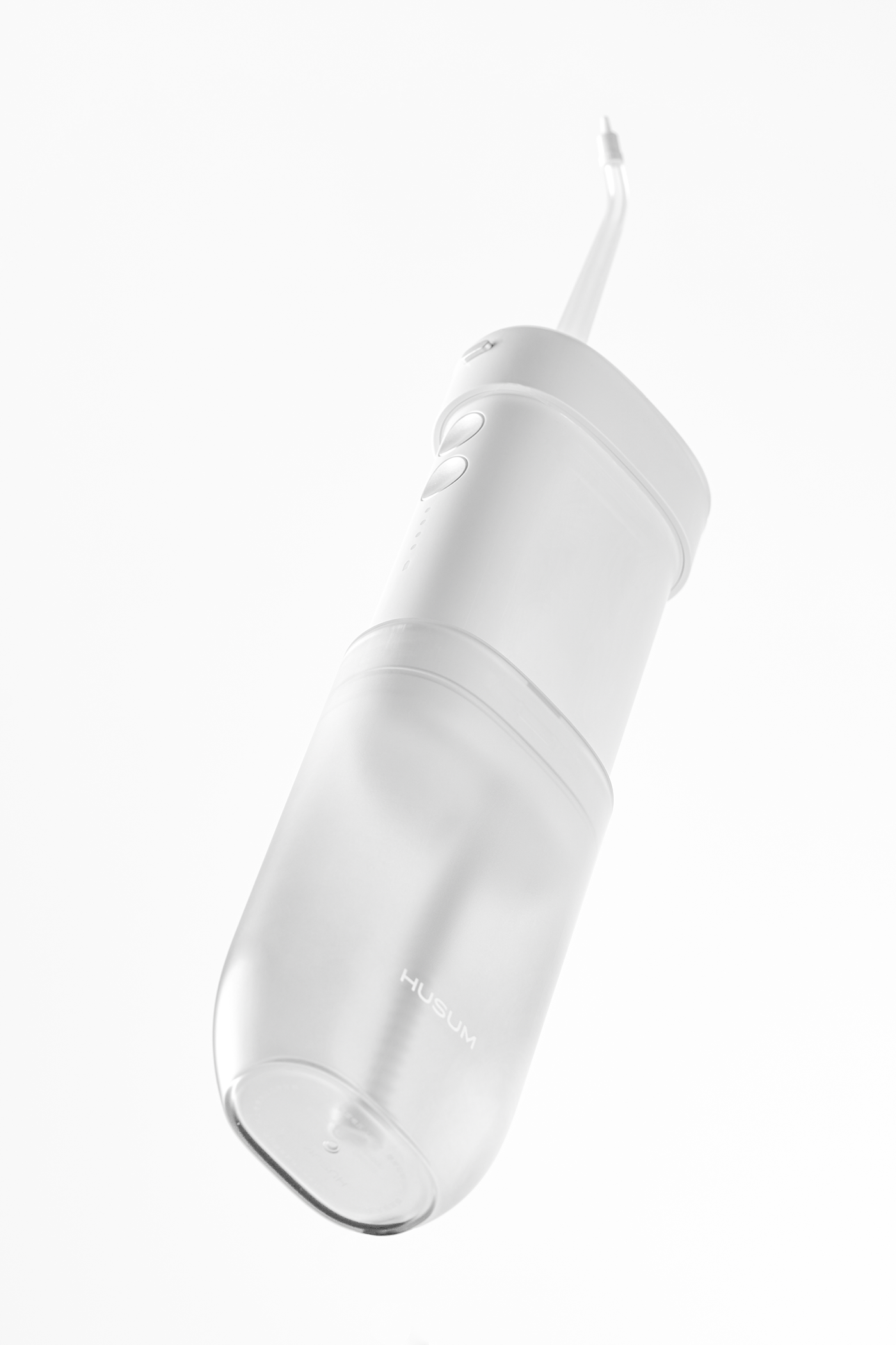 oral irrigator，clean，spiral curve structure，white，