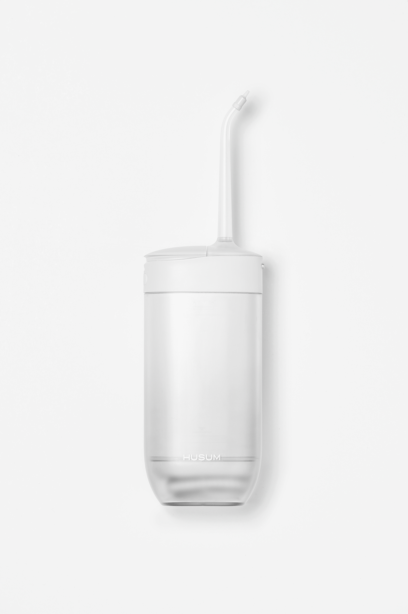 oral irrigator，clean，spiral curve structure，white，