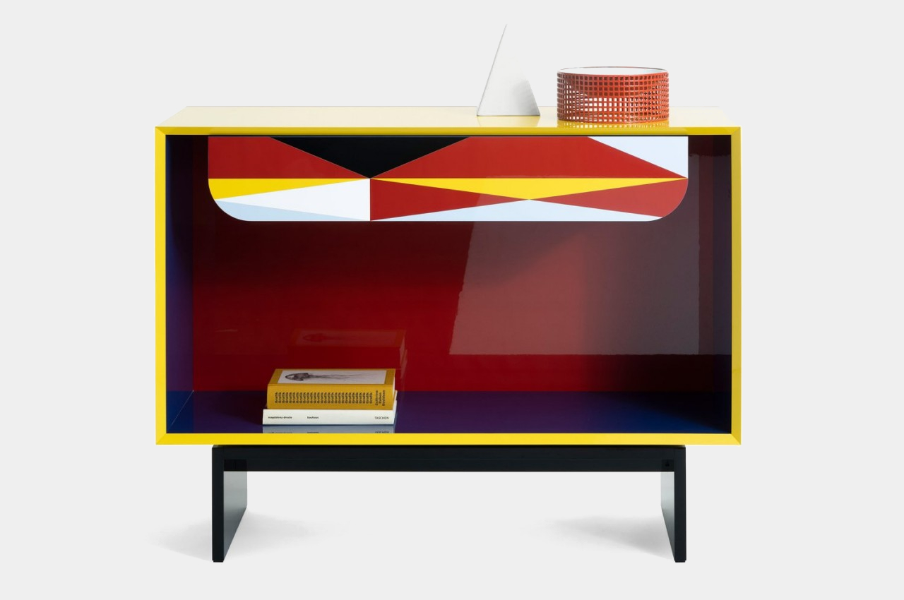 Linea，desk，Table，furniture，