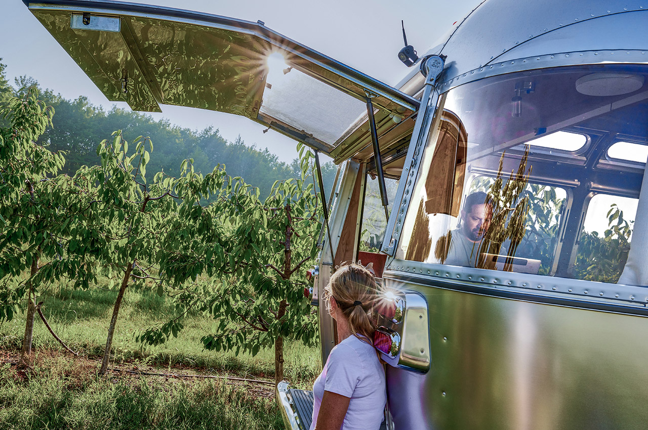 industrial design，automobile，Travel Trailer ，Airflow wind，