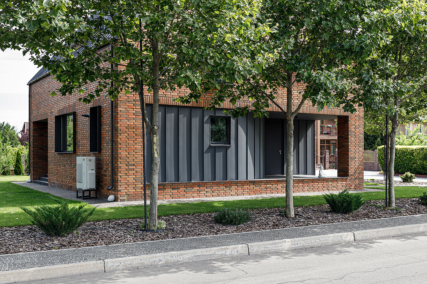 residence，Architecture，Brick and Brick，