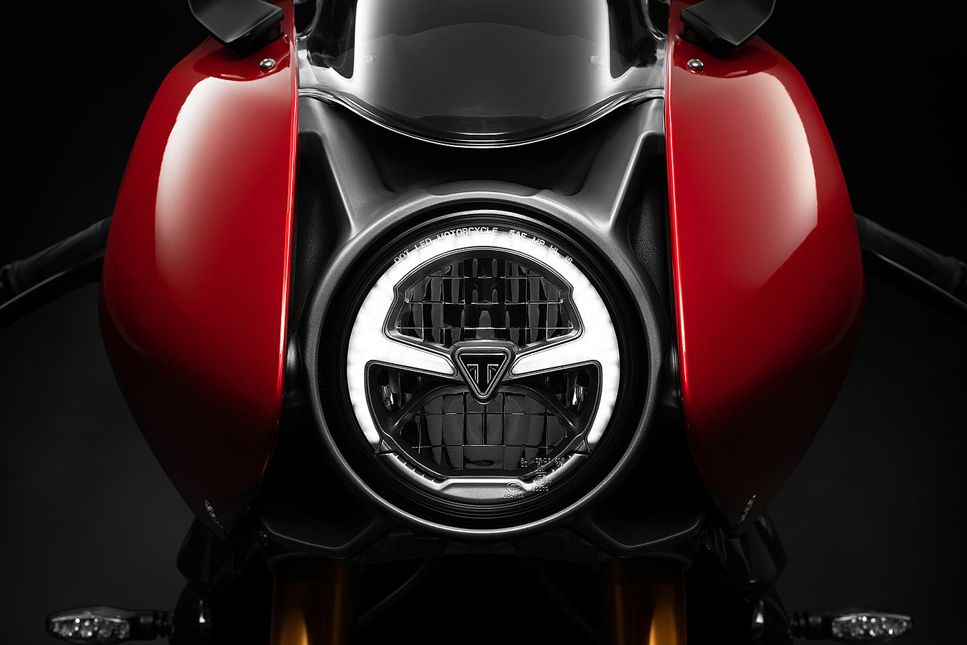 motorcycle，victory，industrial design，Photography，advertisement，
