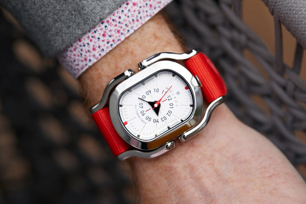 Wolcov W22，Wristwatch，Wrist watch，Fashion products，