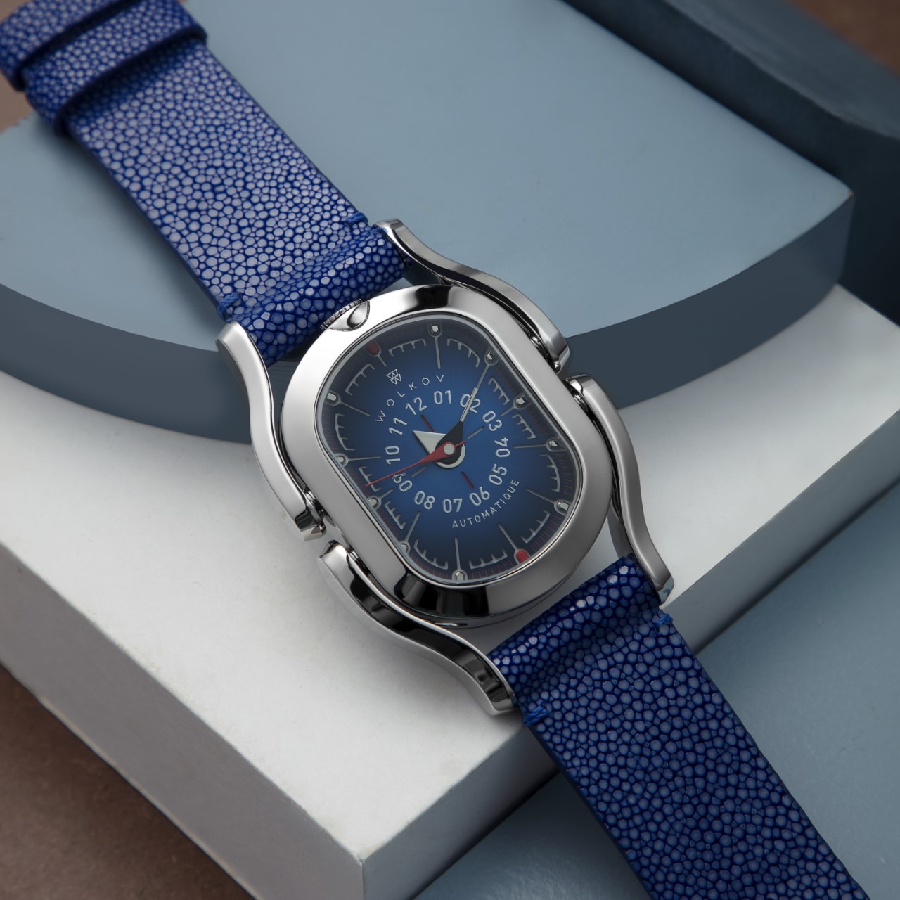 Wolcov W22，Wristwatch，Wrist watch，Fashion products，