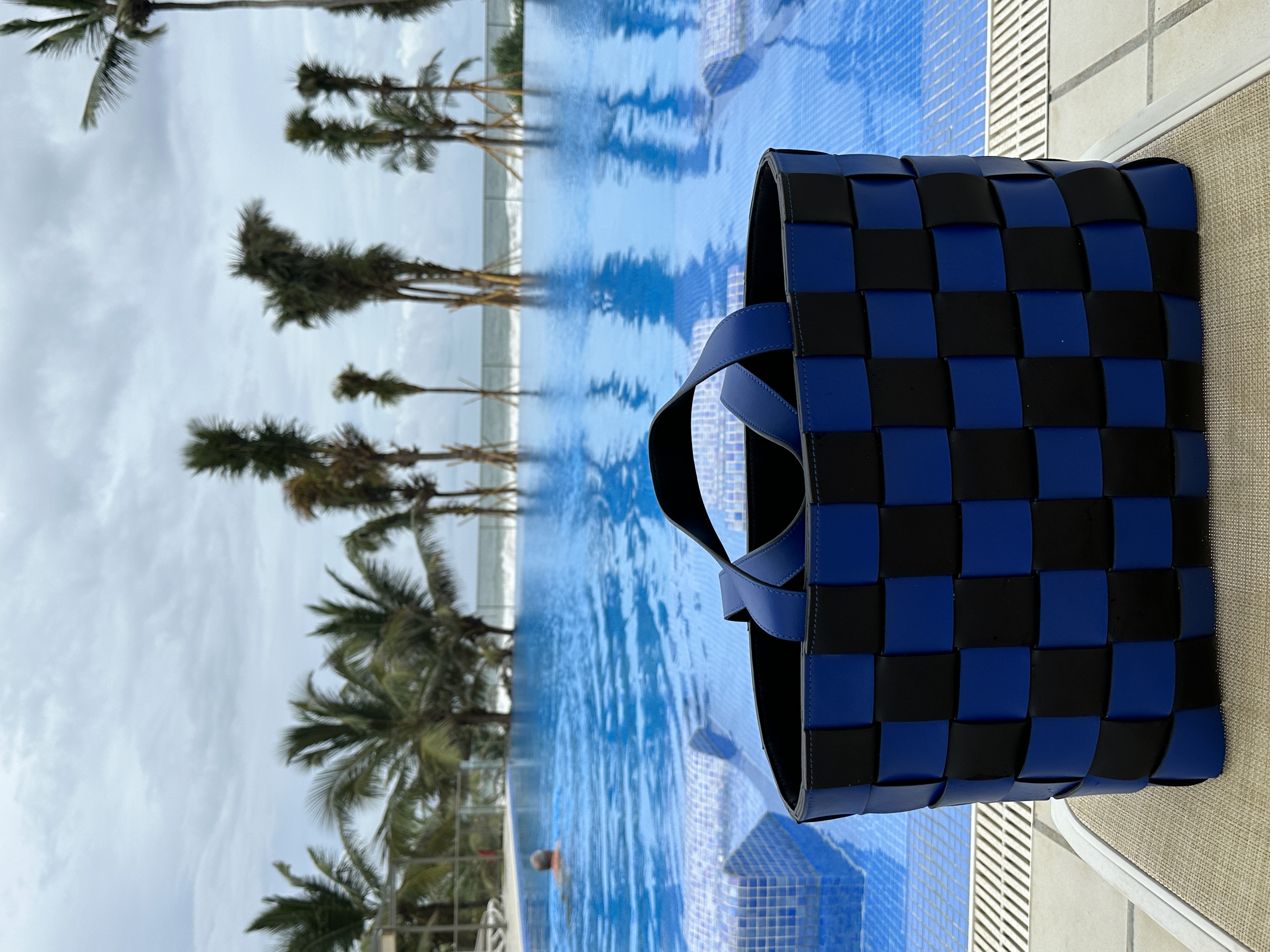 Compilation bag t:mondowang fashion products，