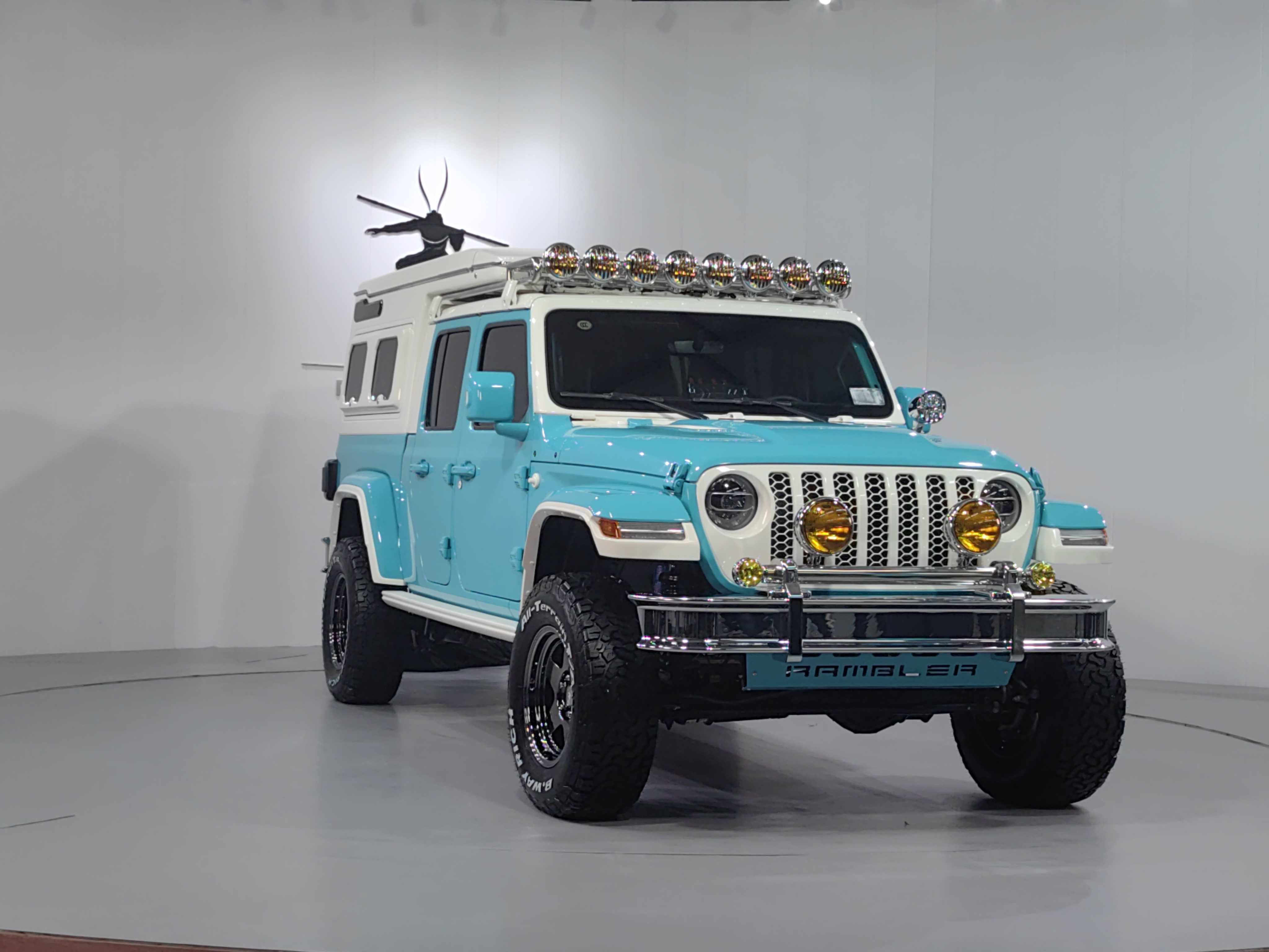 refit，Touring car，cross-country，Retro，trend，