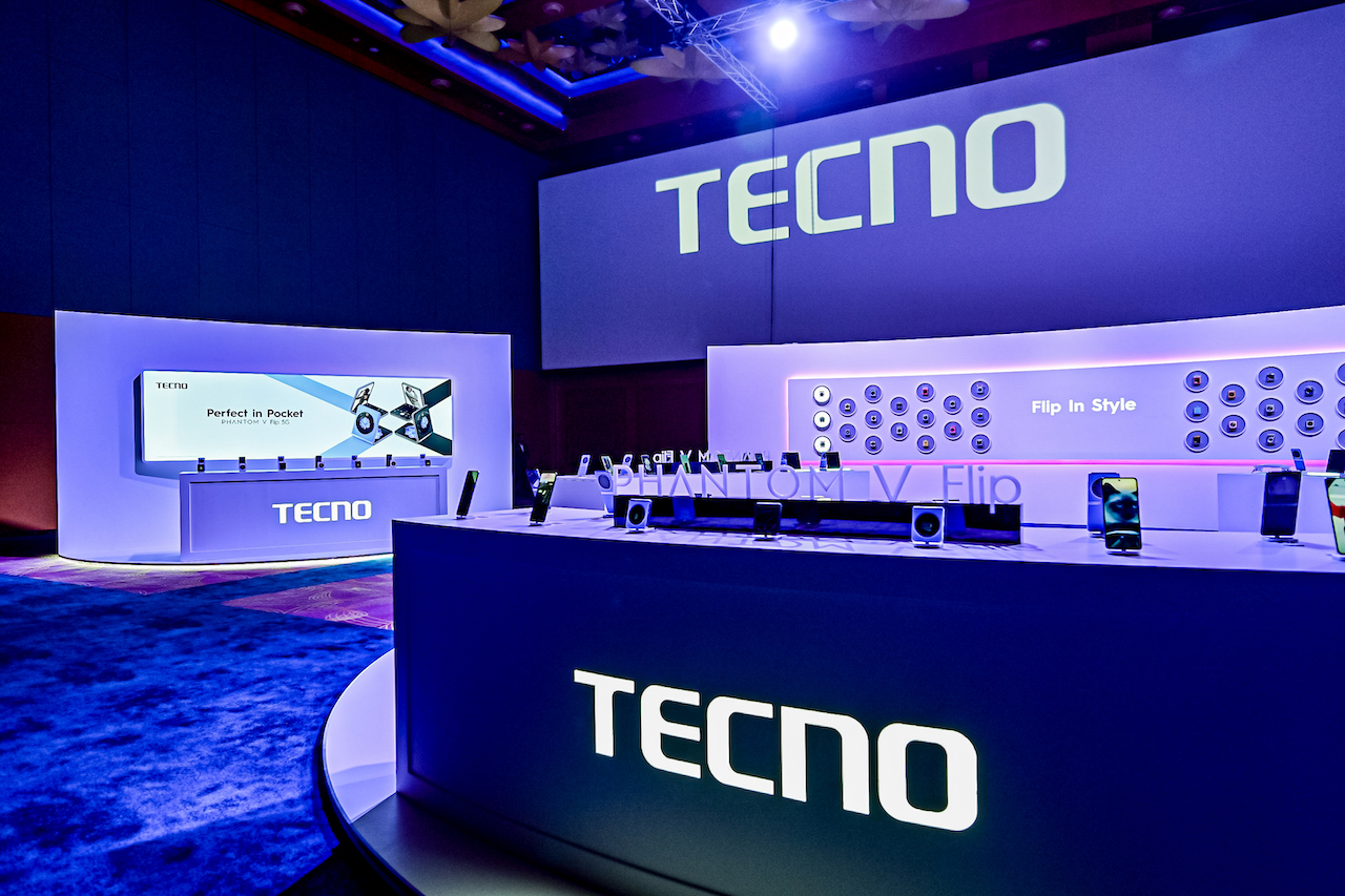 product design，Mobile phone shell，Mobile phone peripheral，Product definition，Folding mobile phone case，