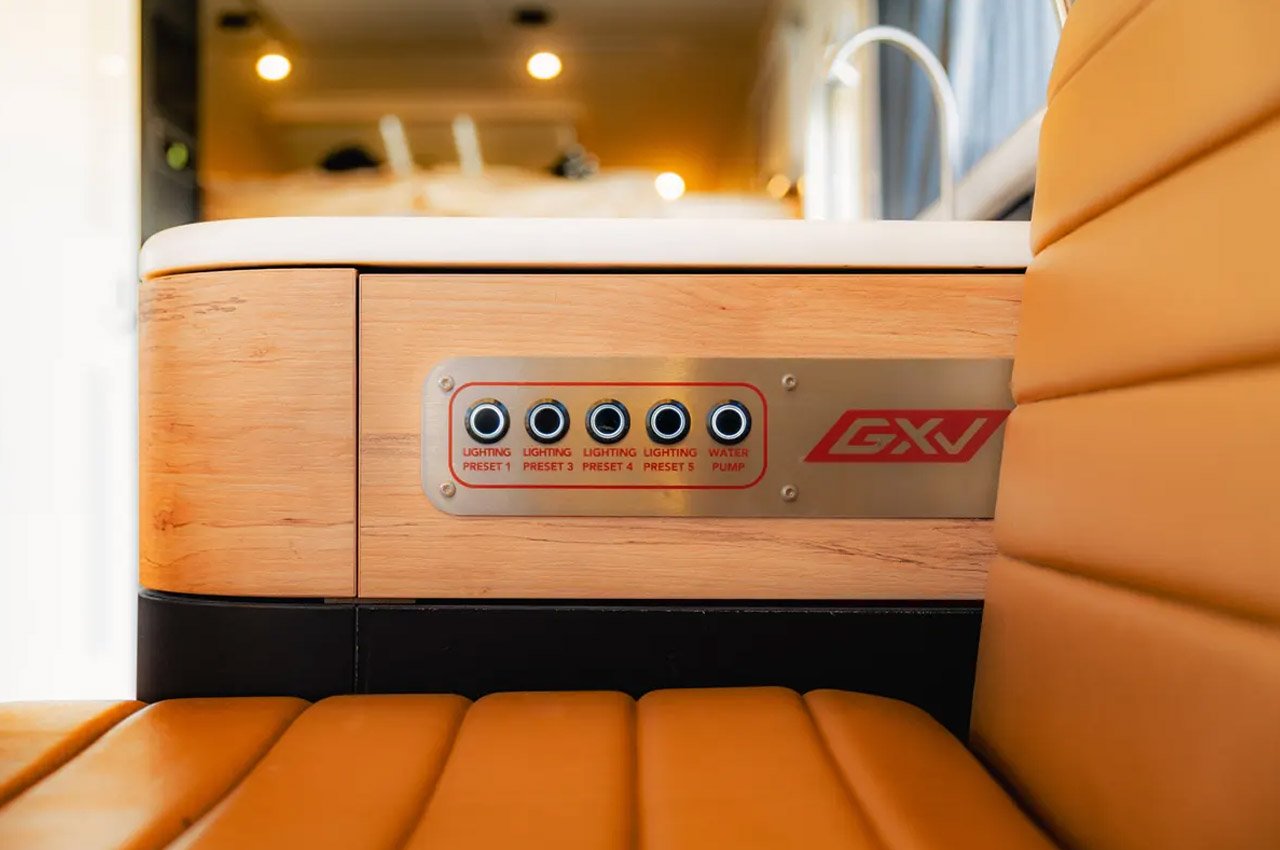 Campervan，heavy duty camper，GXV Hilt，