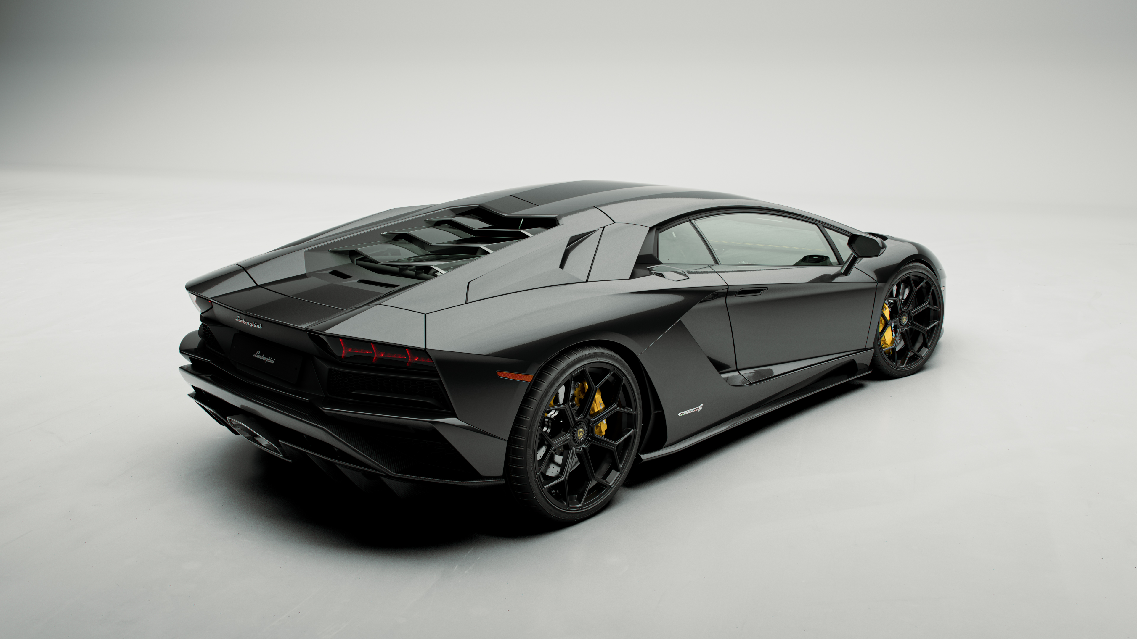 vehicle，Sports car，Lamborghini，adventurer，industrial design，