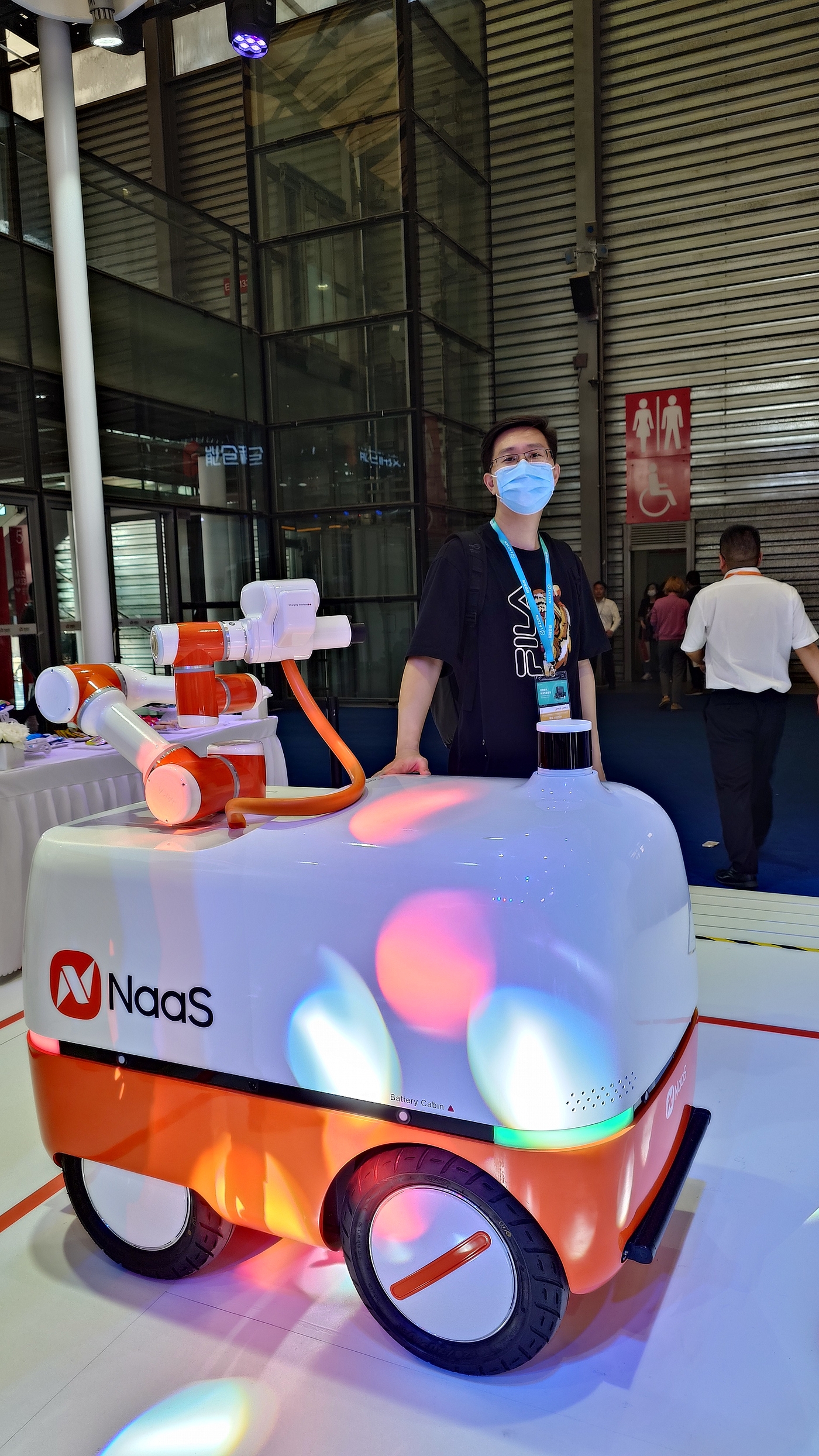 robot，Design services，industrial design，Structural design，User Research，Industrial robot，Intelligent hardware，product design，