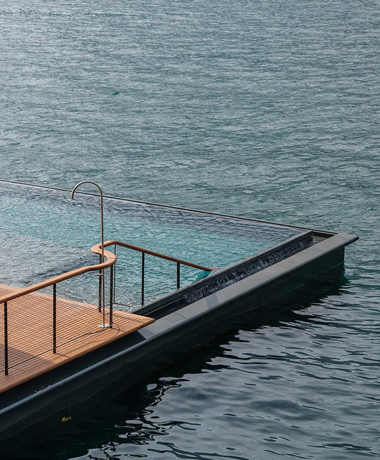 Swimming pool，environment，on vacation，space，Design，