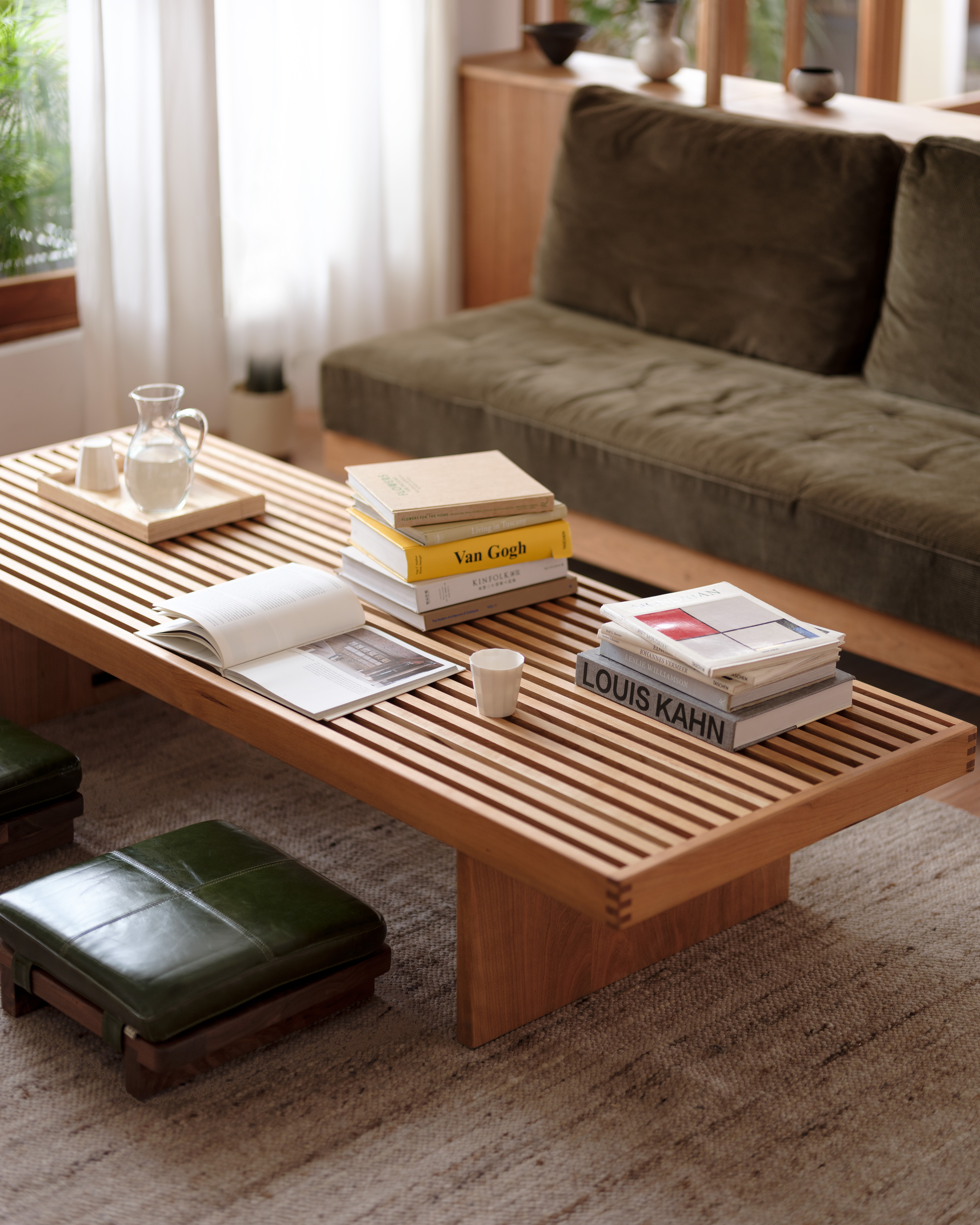 Day Bed，Lunch Break，tea table，soft roll，Solid wood furniture，