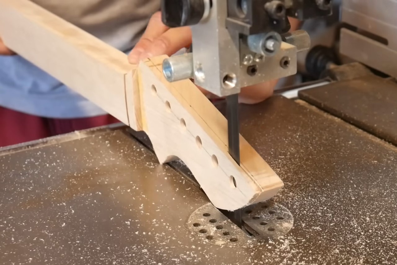 Electric guitar，product design，infinite mirror guitar，