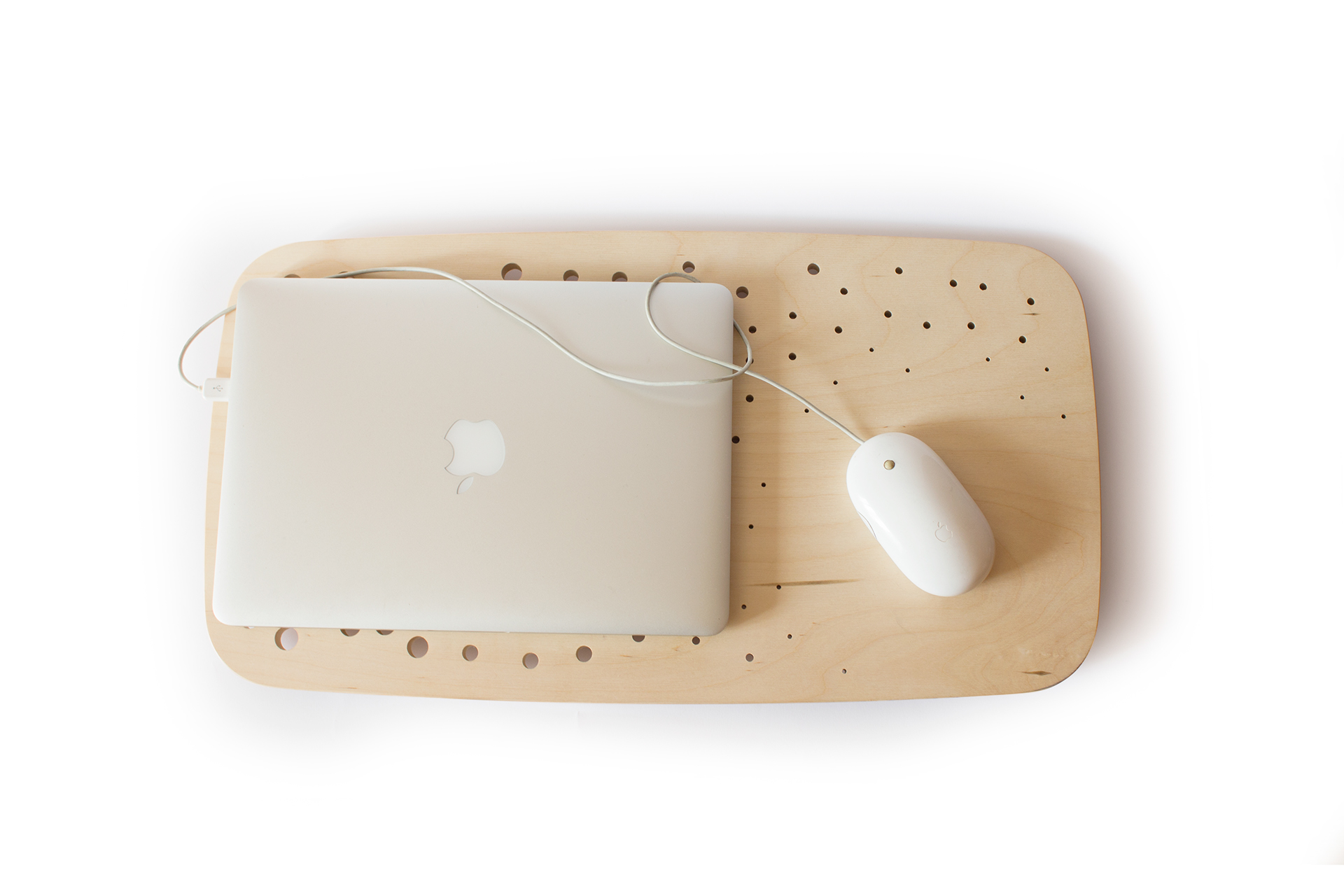 Mobile desk，panel，sow，seed，Porous structure，inspiration，Laptop desk，