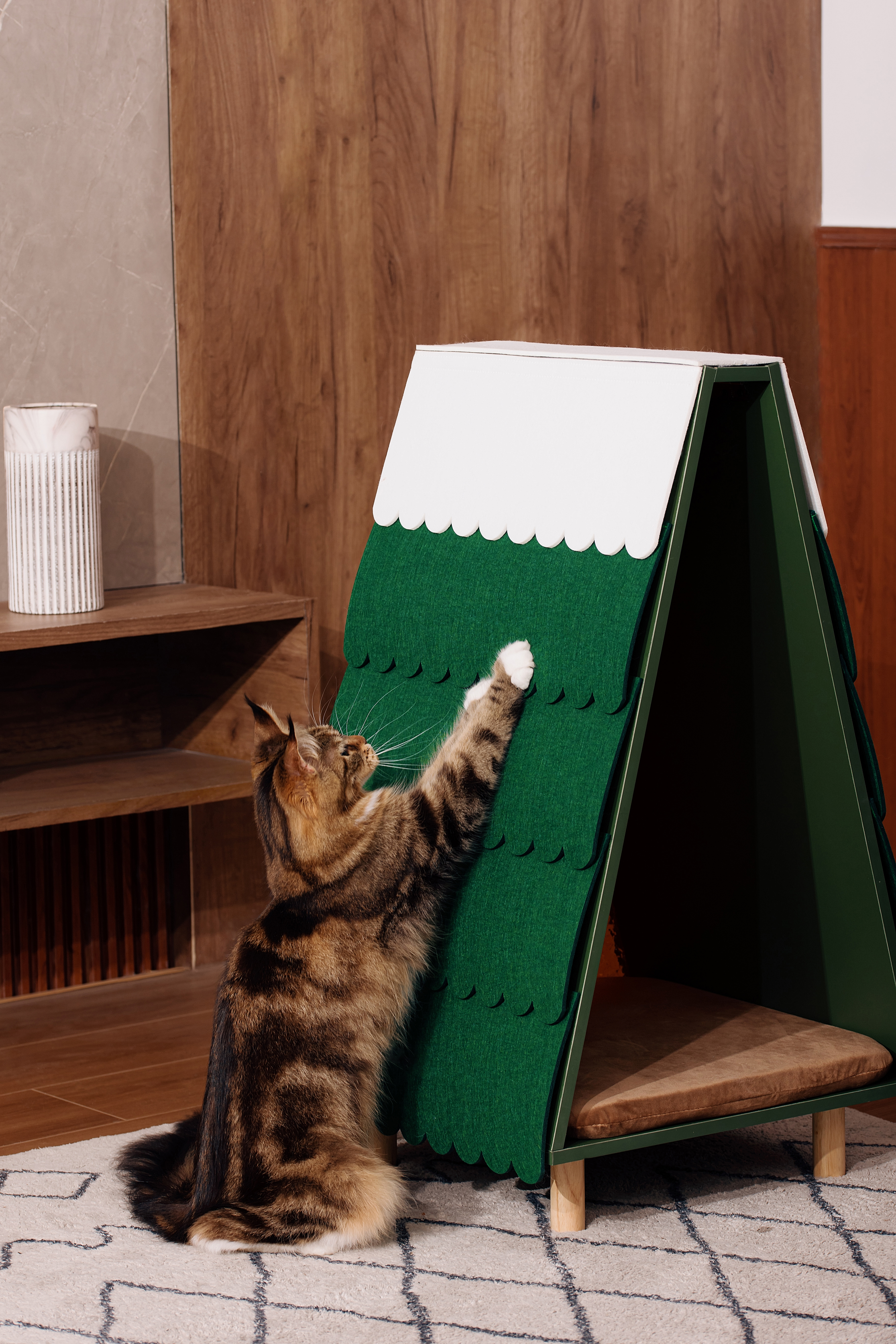 Cat house，Pet Supplies & Pet，Cat scratch board，Tide play home，Wooden house，