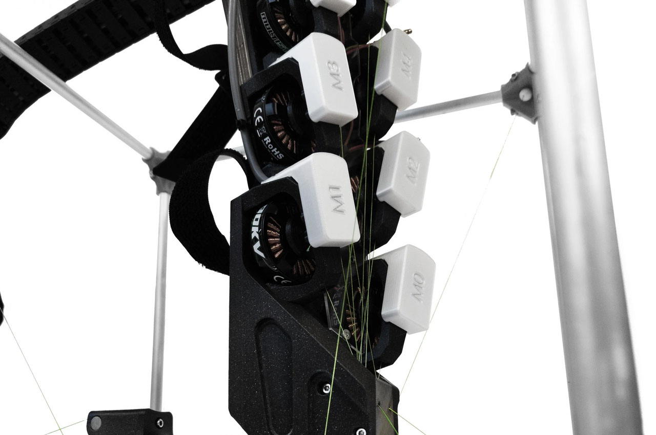 Mecha-Morphis，Wearable CNC Machine Tools，mobile digital machine tool，industrial equipment ，