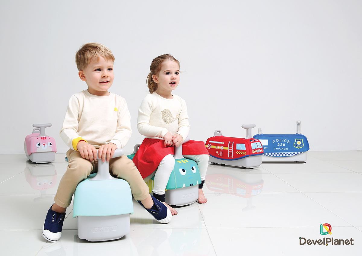 pleasure，game，Toy car，