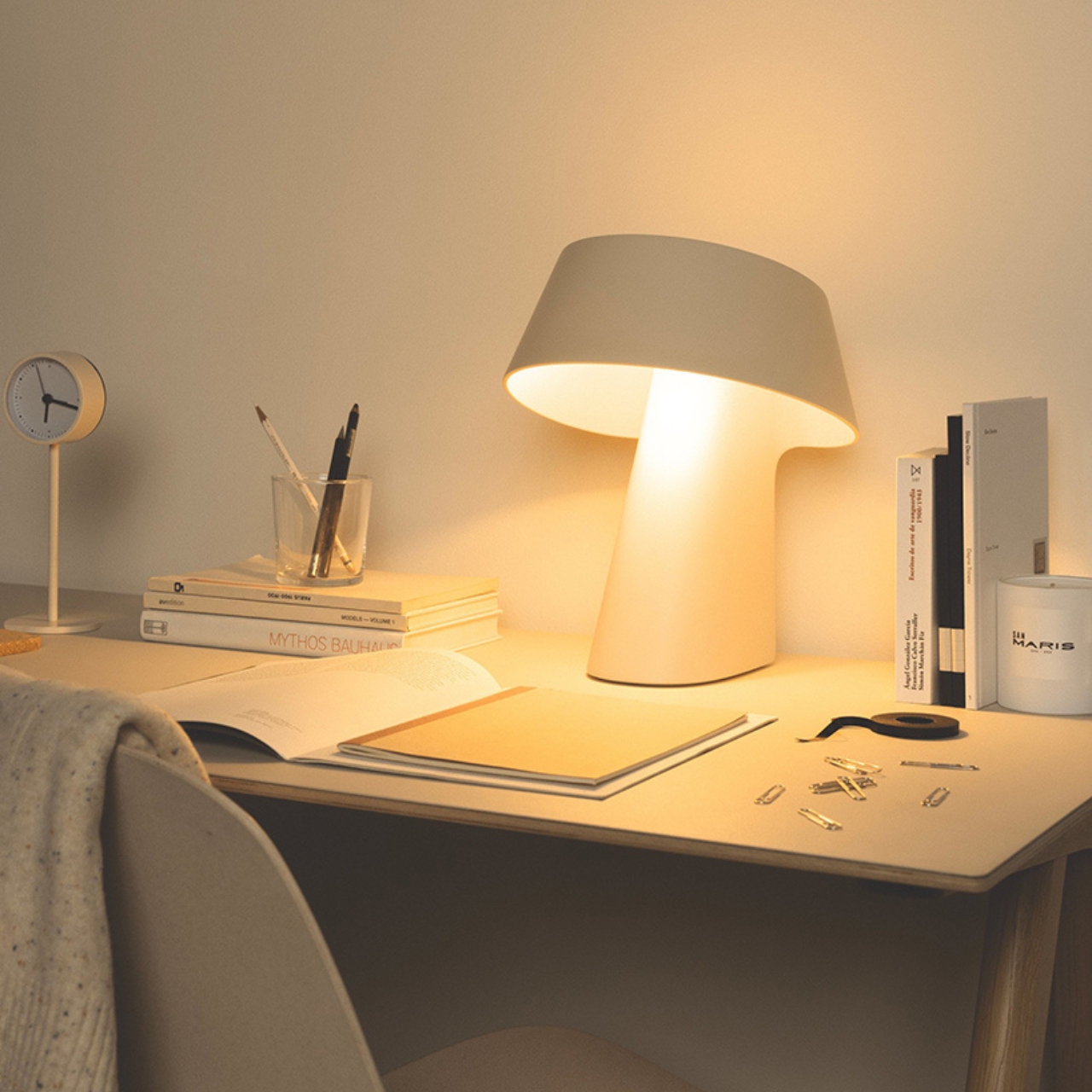 Desk lamp，Wall lamp，lighting，