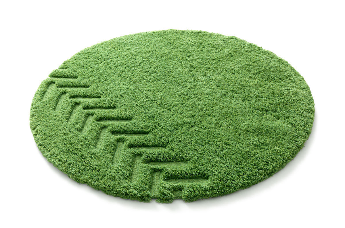 carpet，footprint，Car print，cloth，grassland，Snow，green，white，brown，black，Round carpet，Plush，Brain hole，originality，interest，villus，pure cotton，