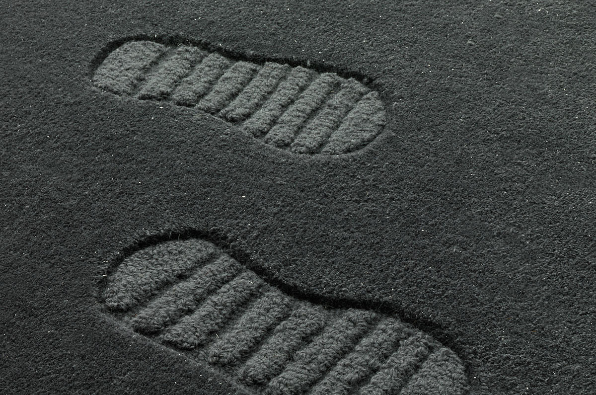 carpet，footprint，Car print，cloth，grassland，Snow，green，white，brown，black，Round carpet，Plush，Brain hole，originality，interest，villus，pure cotton，