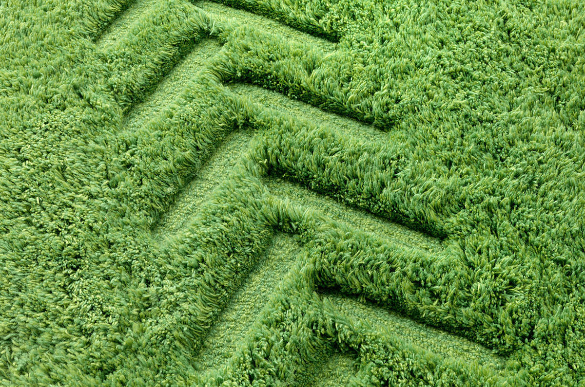 carpet，footprint，Car print，cloth，grassland，Snow，green，white，brown，black，Round carpet，Plush，Brain hole，originality，interest，villus，pure cotton，