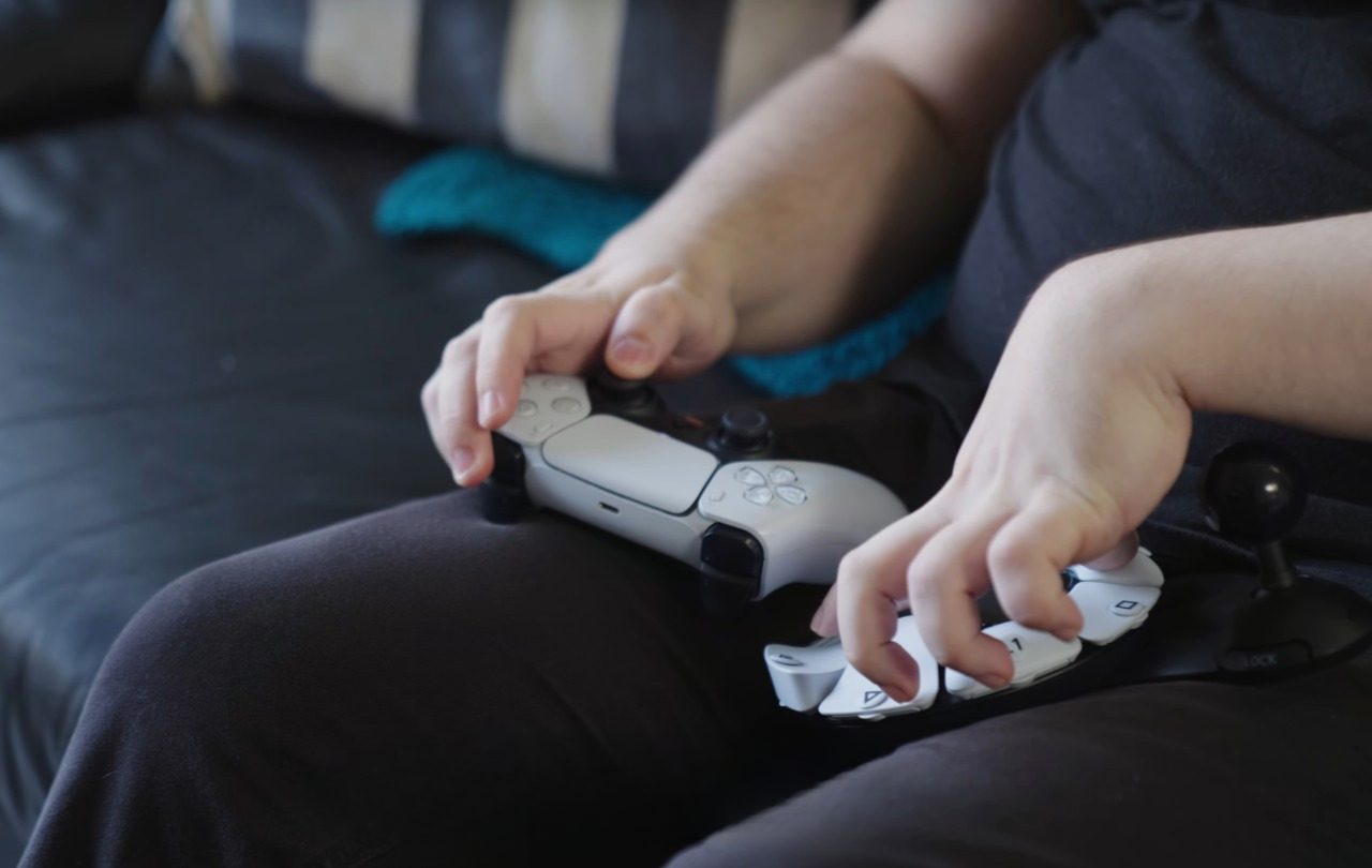 Access Controller，Disabled players，PlayStation，