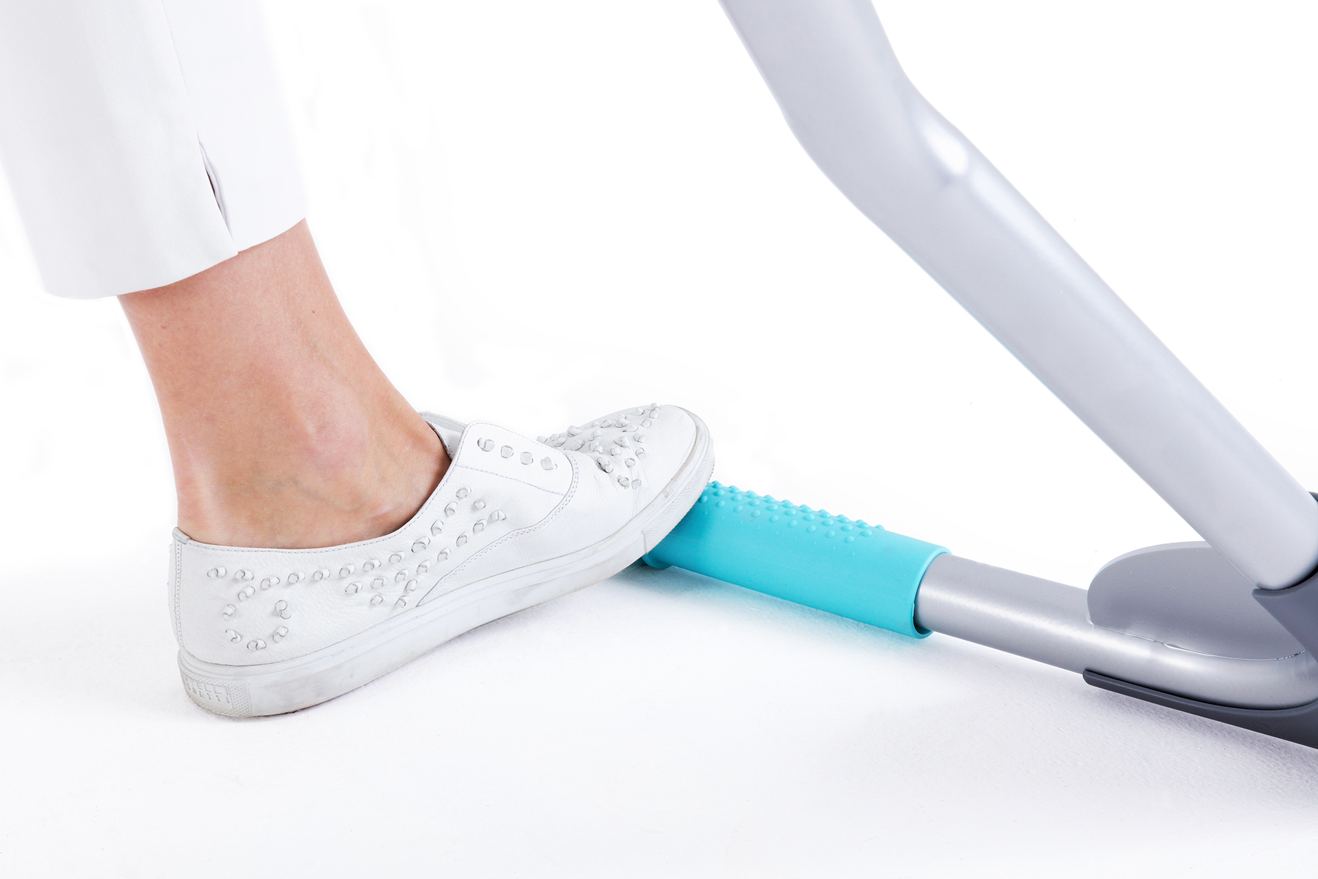 Clindo，Easy to operate，Ironing board，