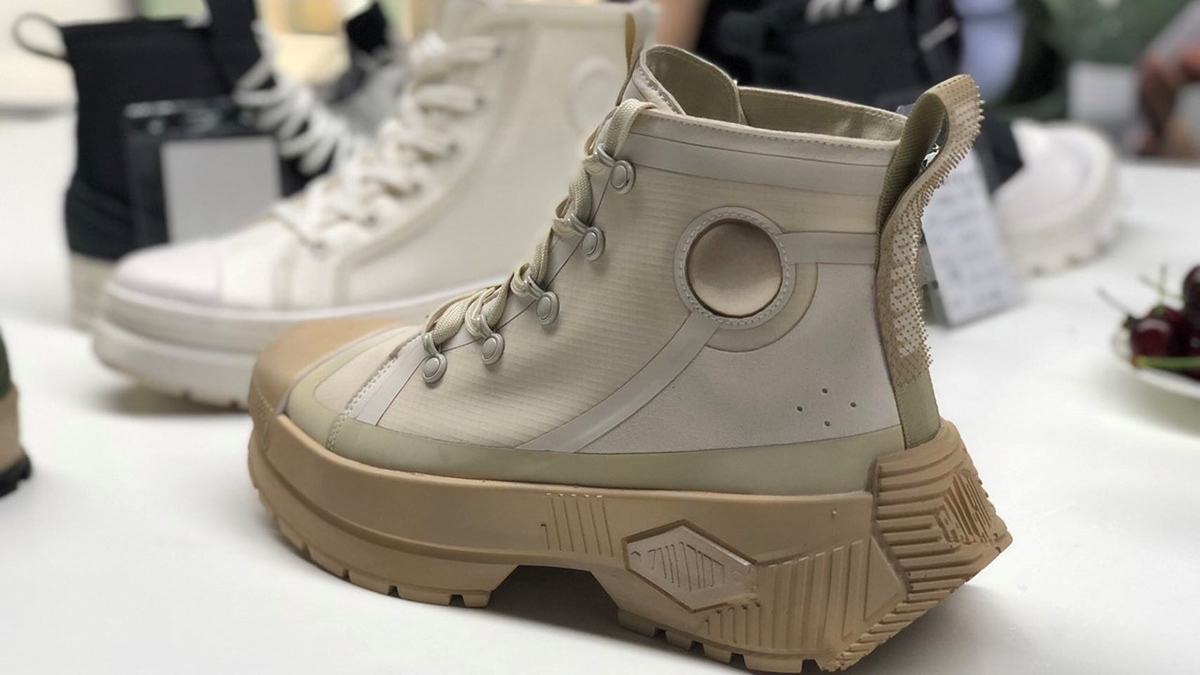 fashion，product design，shoes，Outdoor shoes，