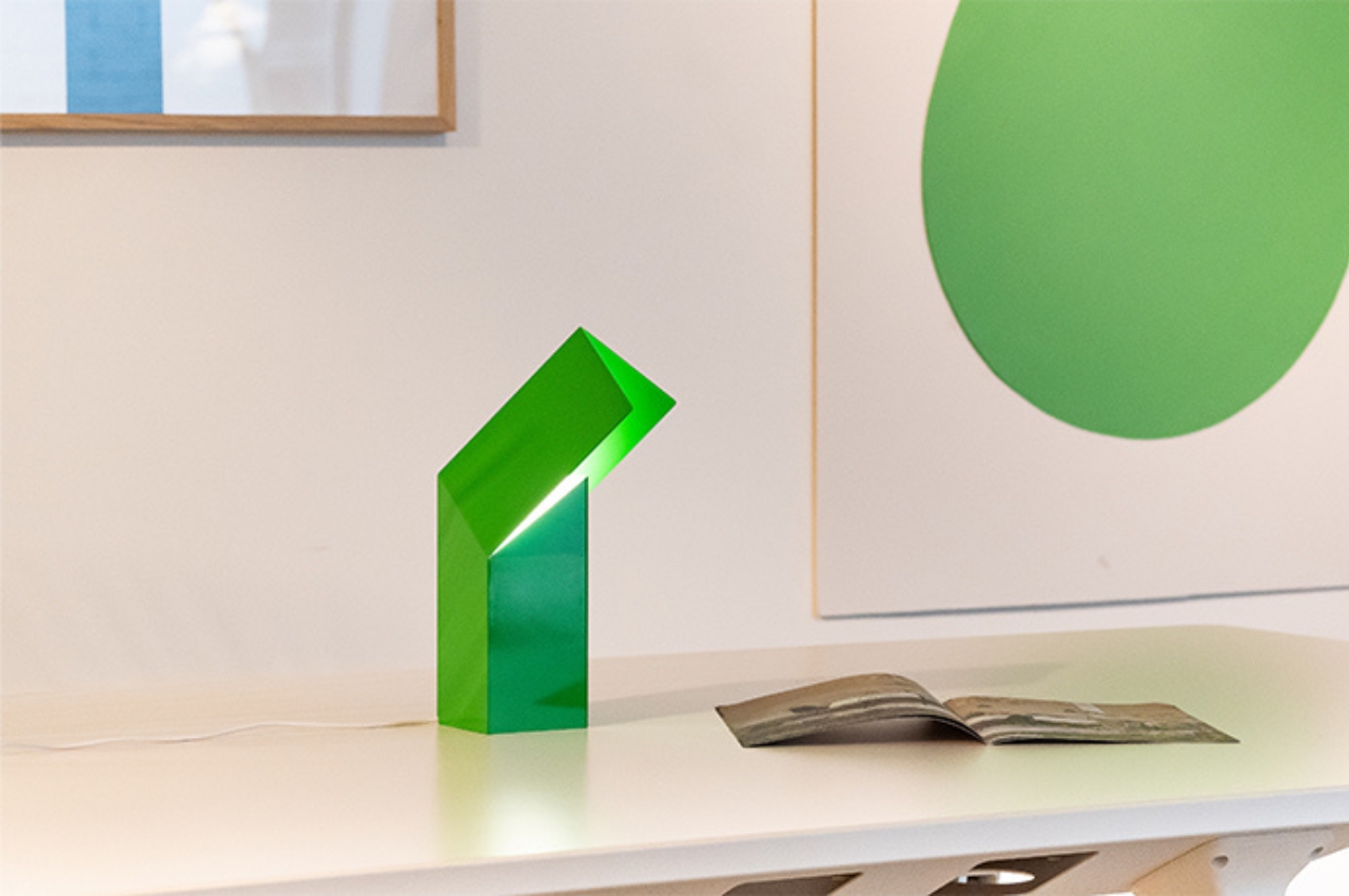 Desk lamp，furniture，Lighting tools，Linear，