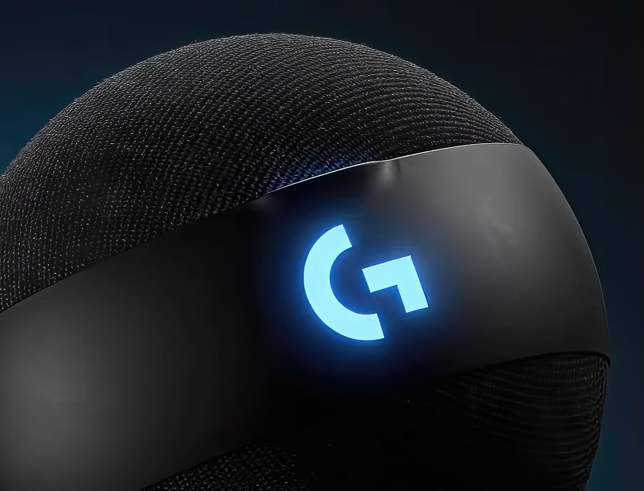 Microphone，Logitech，tripod，