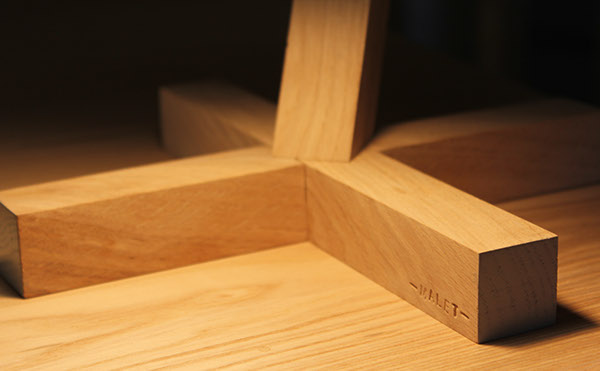 rhinoceros，elephant，giraffe，Toys，Ornaments，magnet，wood，Movable，Desk lamp，lamps and lanterns，Bedside lamp，rubber string，Control intensity，Mortise and tenon，