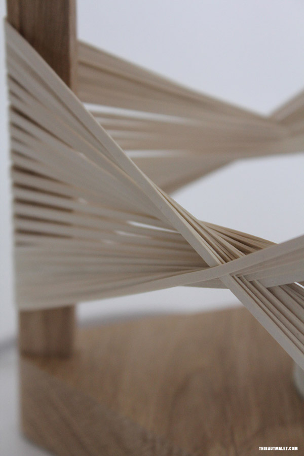 rhinoceros，elephant，giraffe，Toys，Ornaments，magnet，wood，Movable，Desk lamp，lamps and lanterns，Bedside lamp，rubber string，Control intensity，Mortise and tenon，