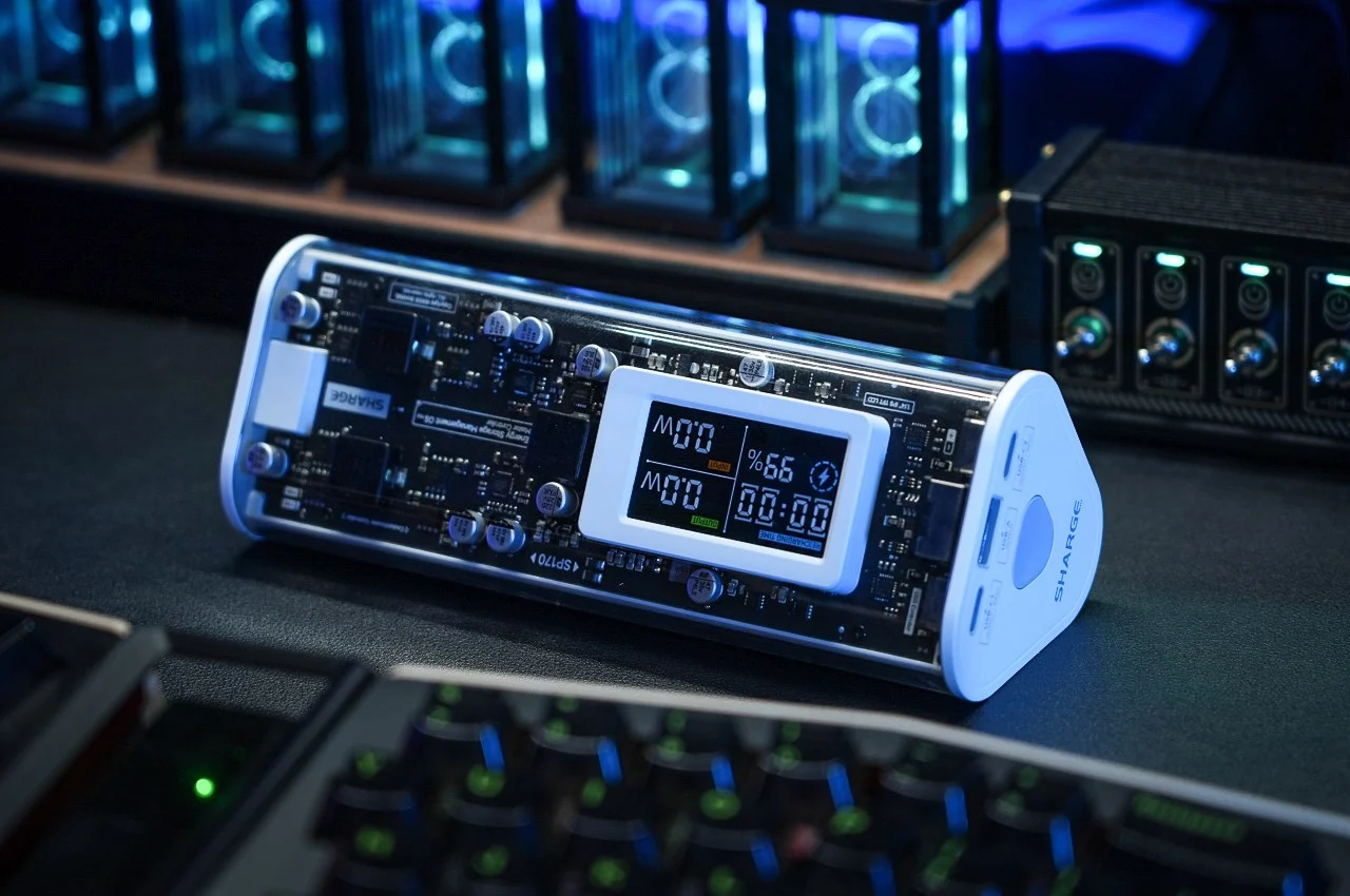 portable battery，product design，industrial design，Design，design，Shargeek 170，