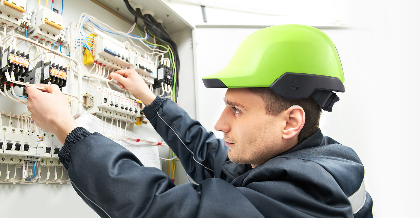 HatCoptic month 4 - ShortName，safety hat，Grass green，Communication equipment，