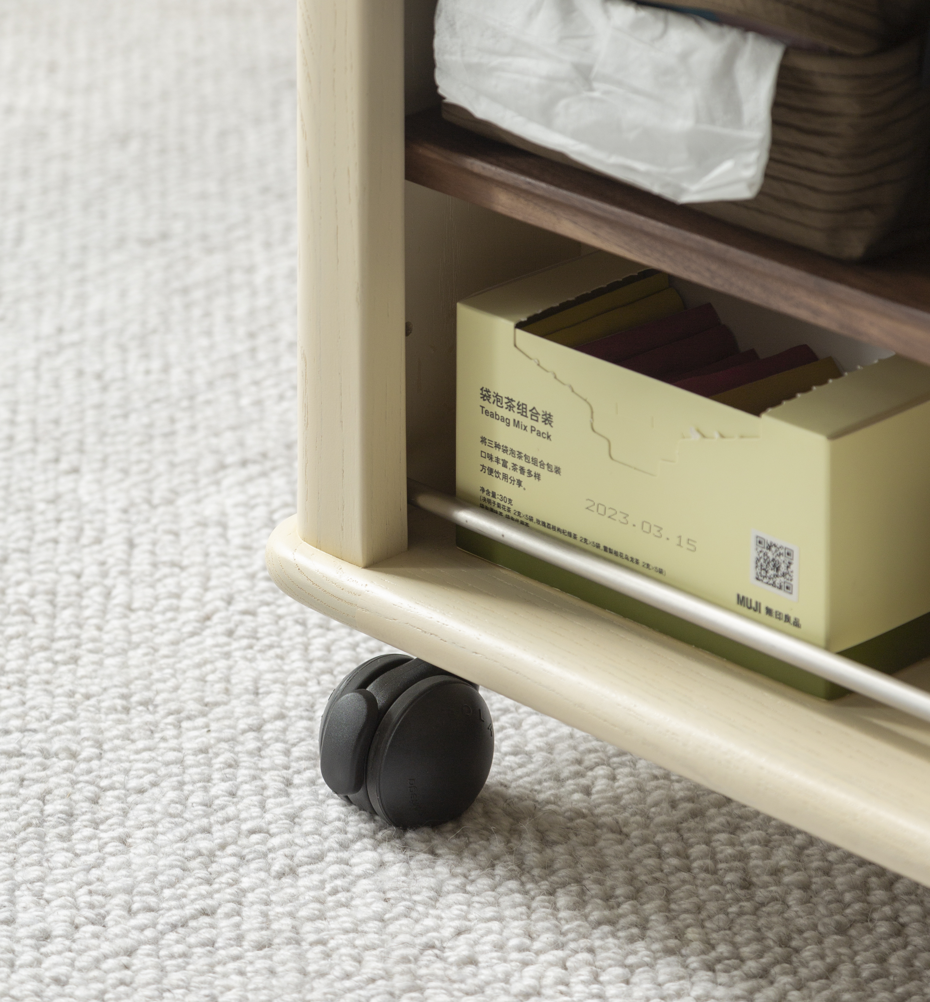 furniture design ，Original design，Solid wood furniture，Trolley，tea table，