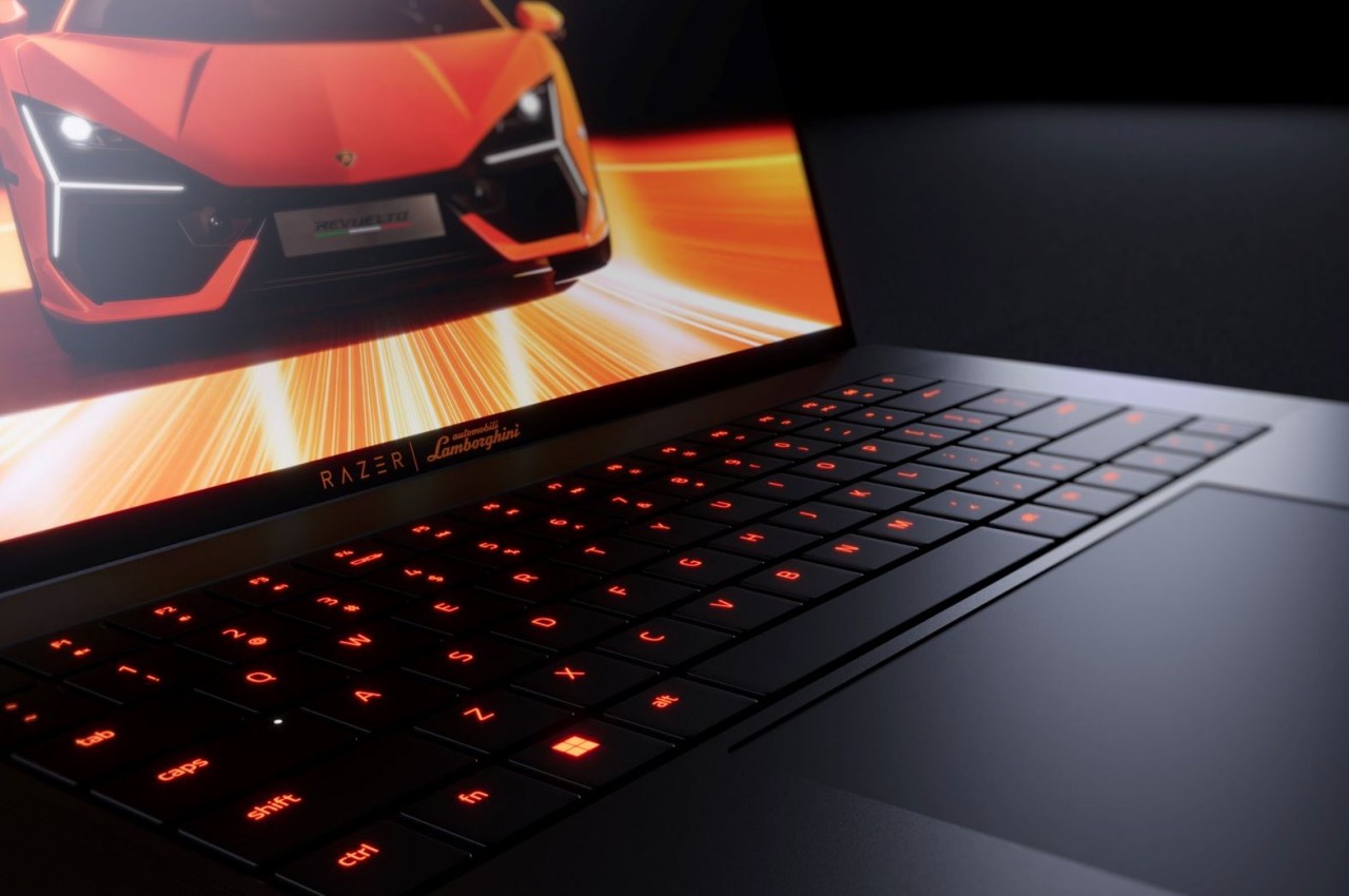 raze，Game computer，notebook，Limited edition，fast，