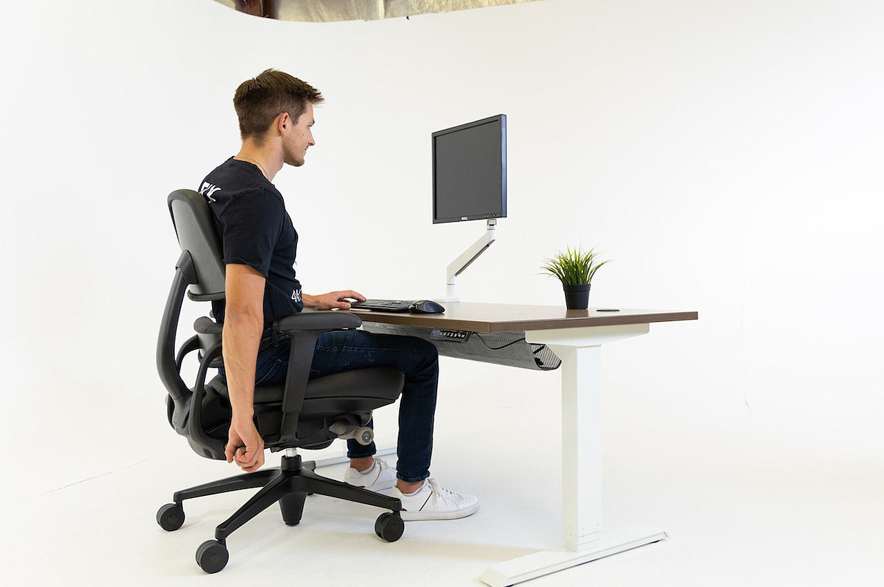 chair，Computer chair，Ergonomics，modern，