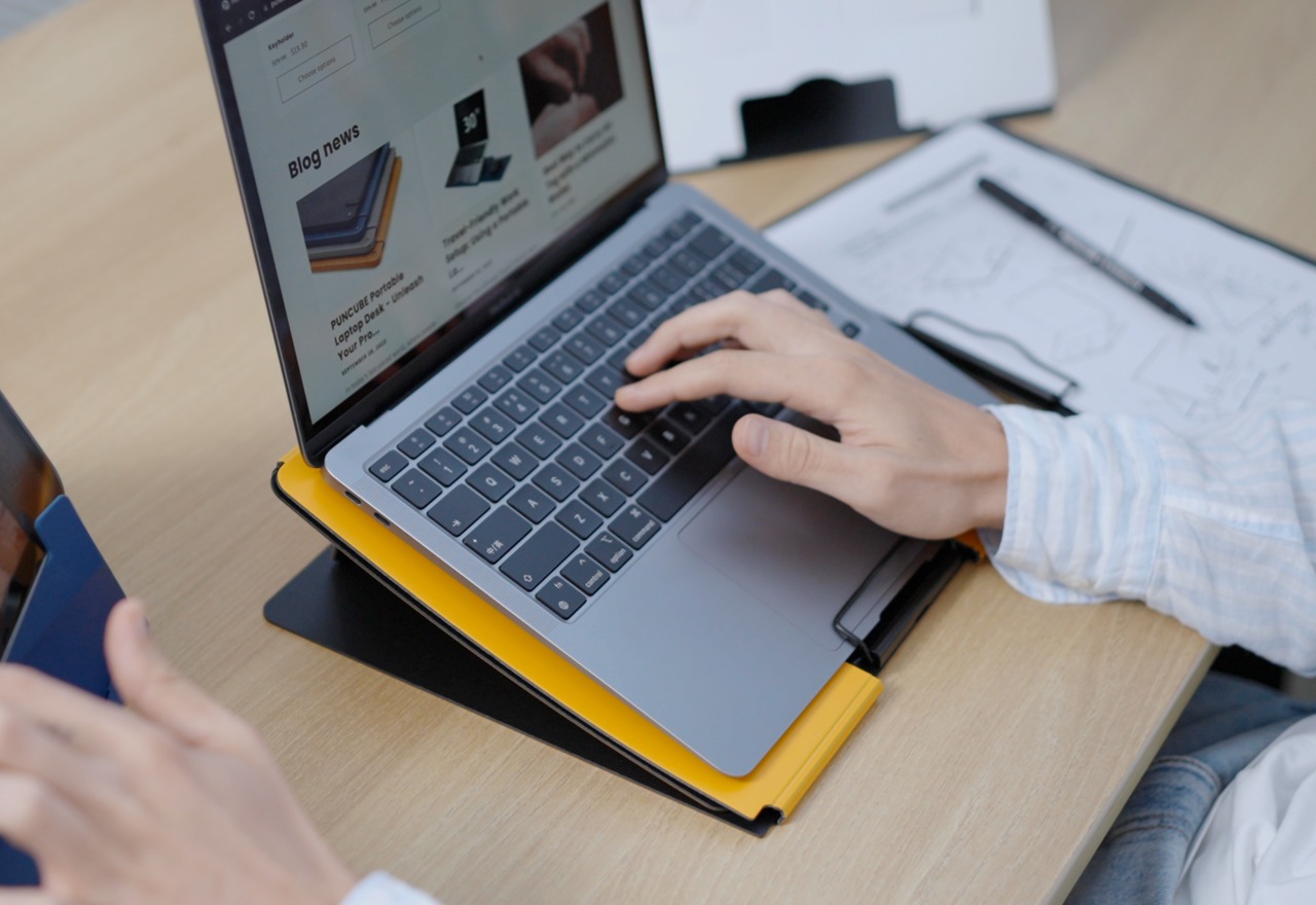 Bracket，Portable，multi-function，Puncube，