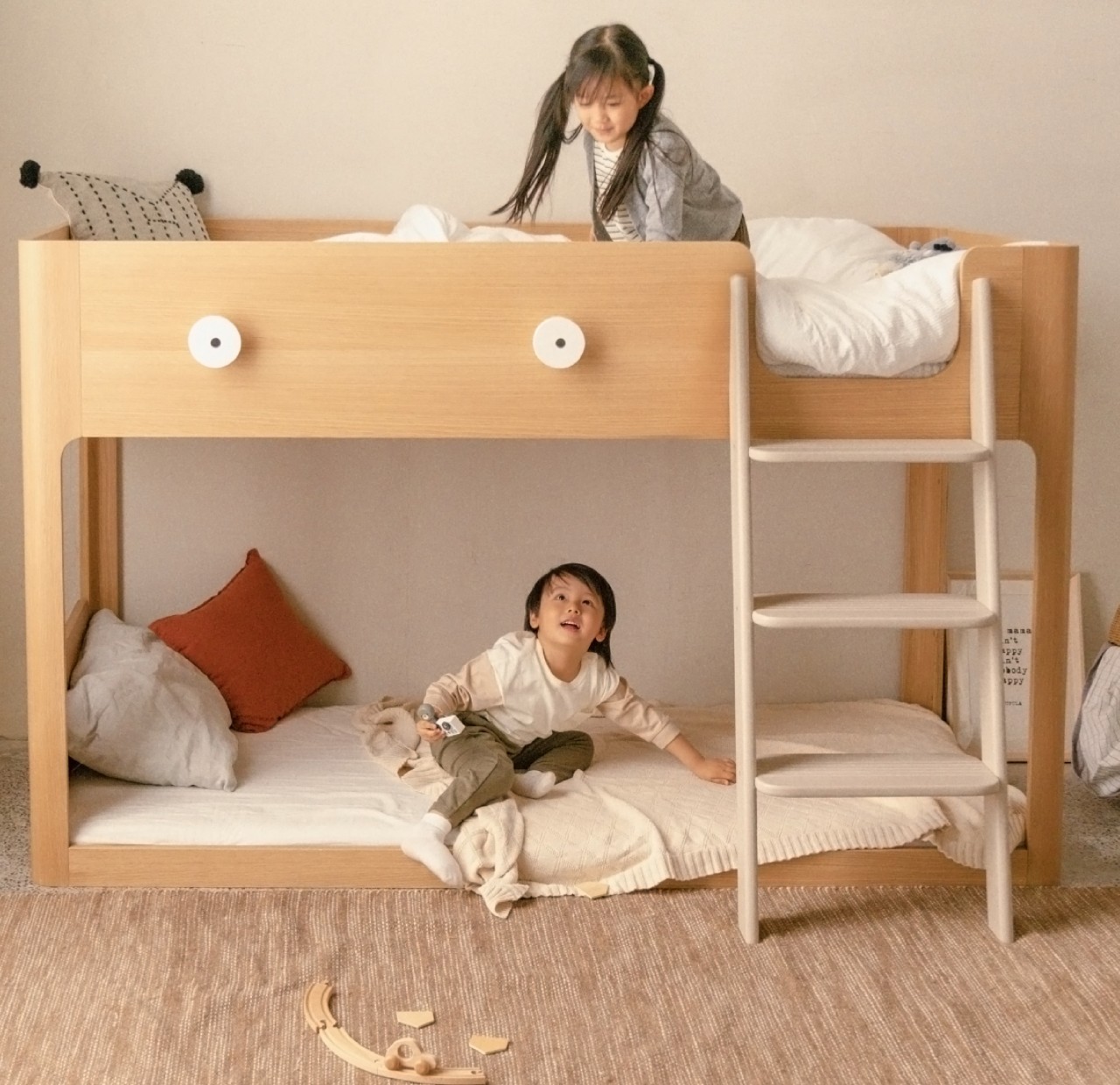 Bed，furniture，Big Eyes，originality，