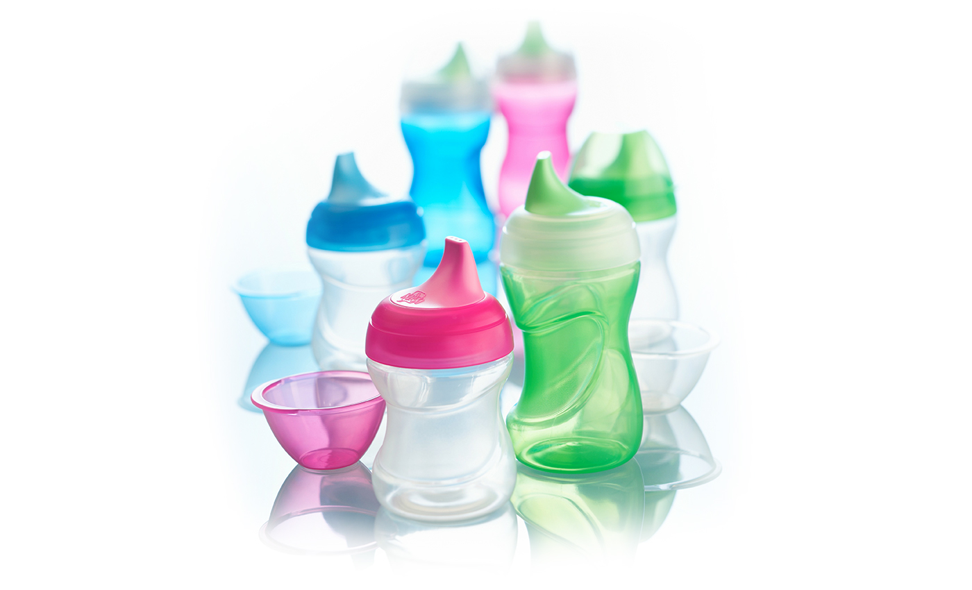 children，feeding bottle，modelling，