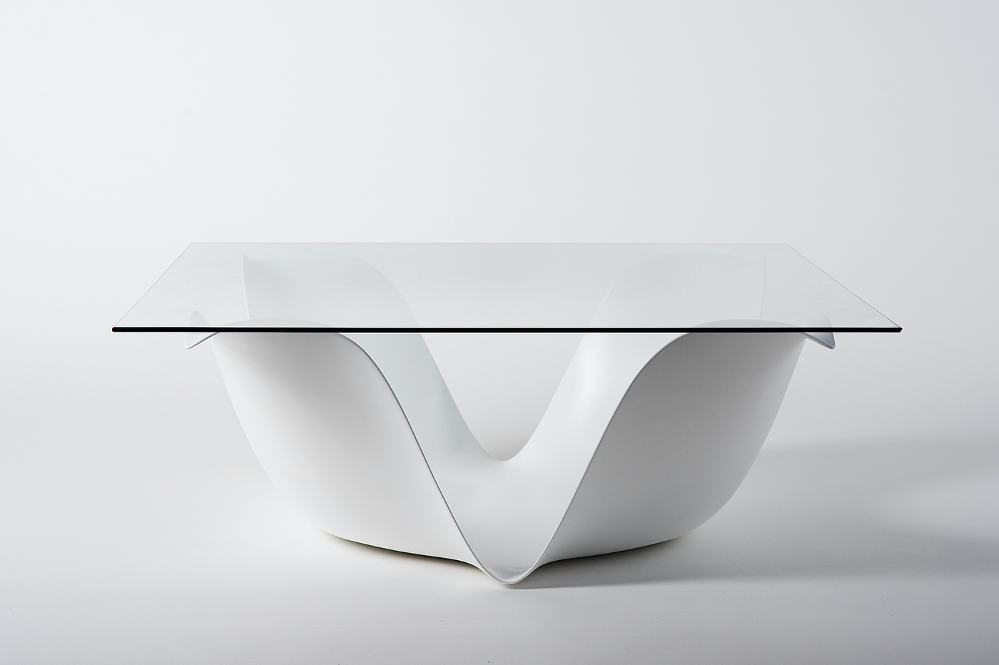 furniture，Home Furnishing，streamline，tea table，objectification of person，